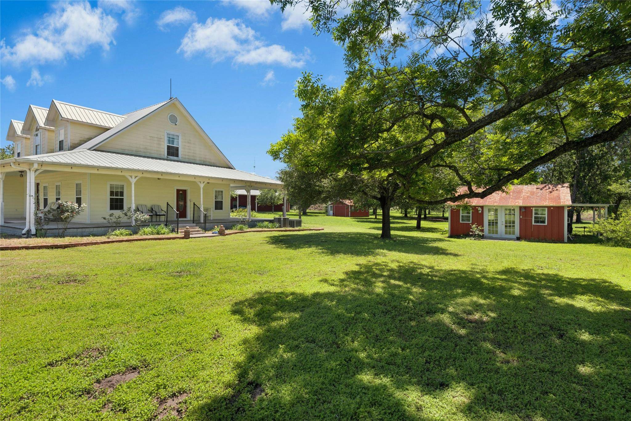 1610 County Road 463, Elgin, TX 78621