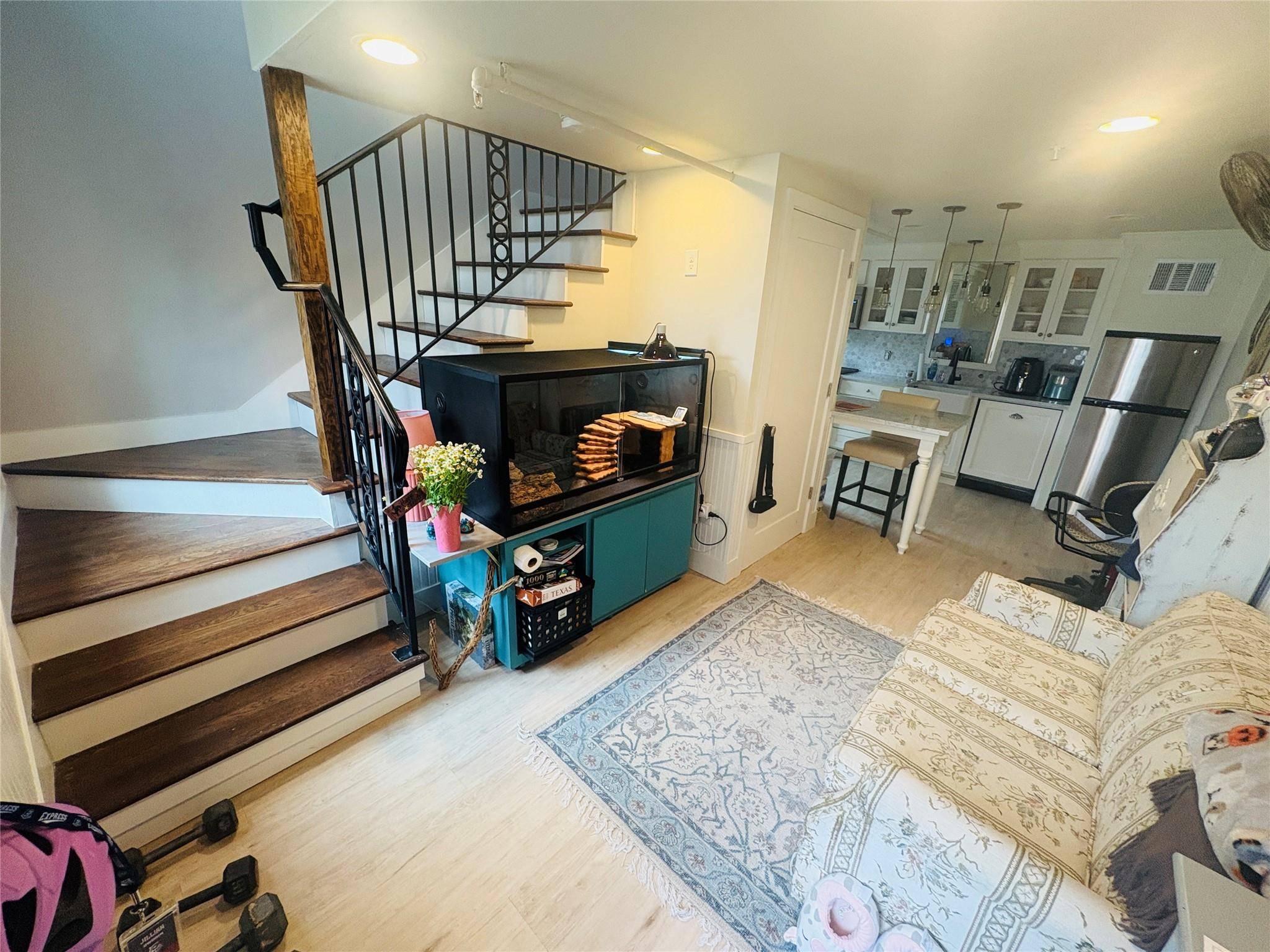 1107 Nueces ST #B, Austin, TX 78701