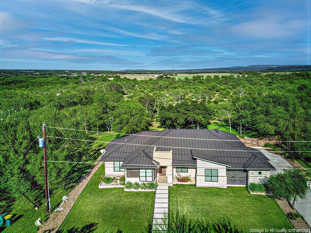 507 Boulder Creek DR, Marble Falls, TX 78654