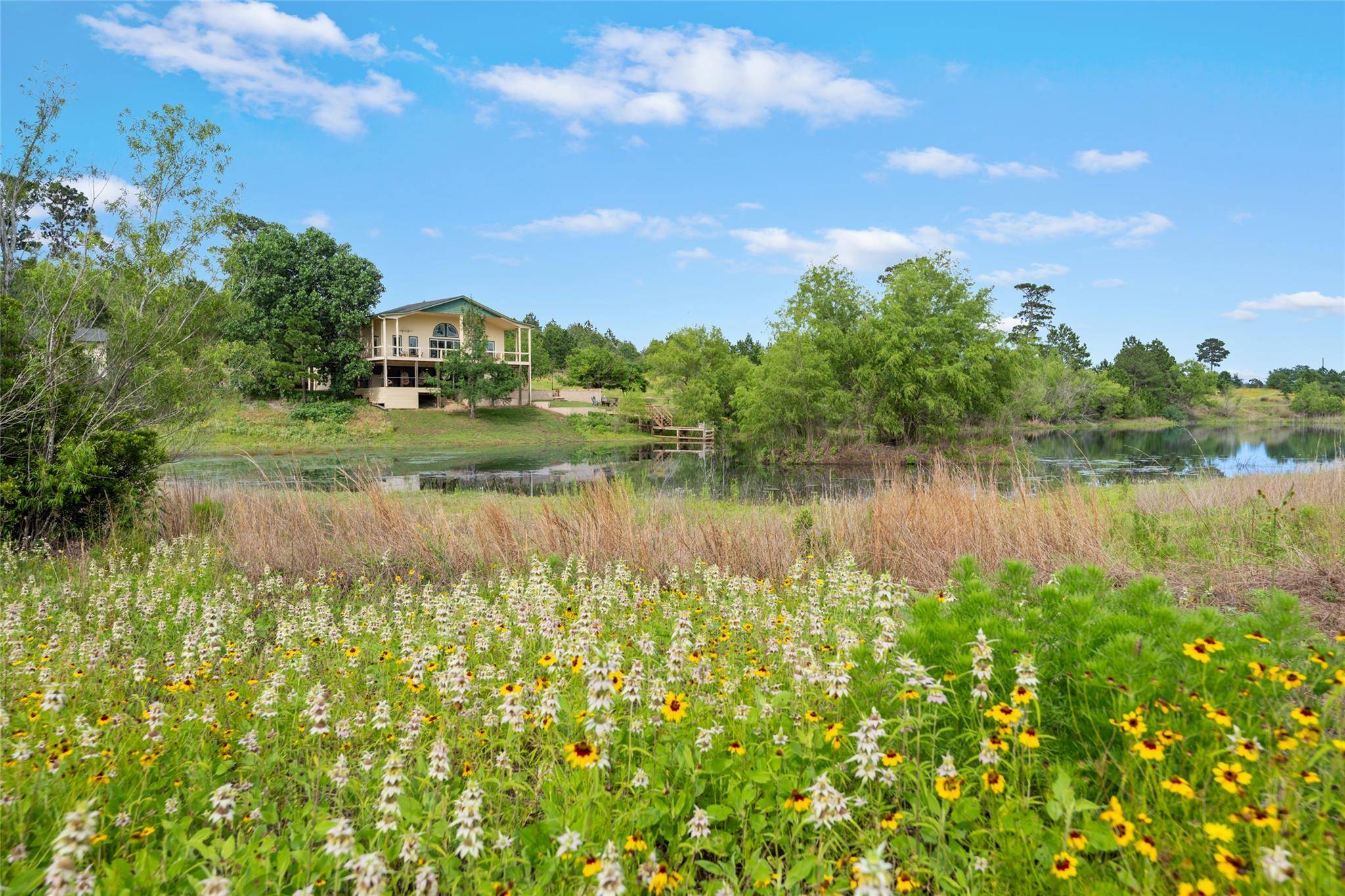 Address not disclosed, Smithville, TX 78957