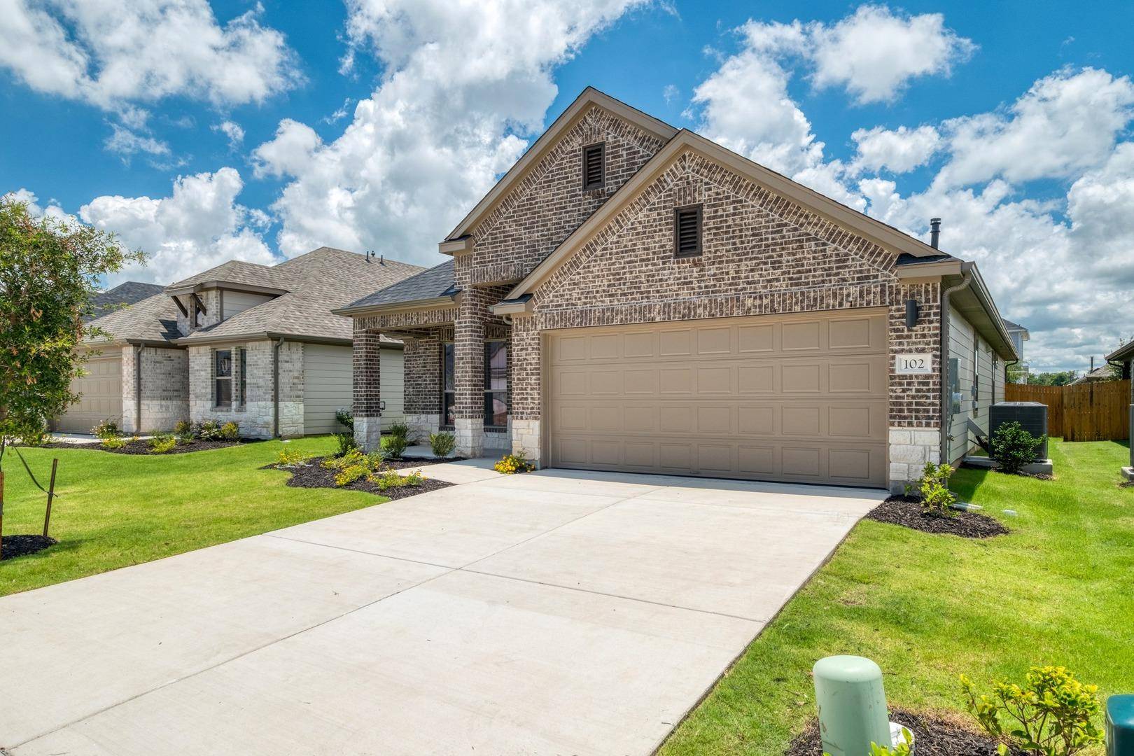 102 Malibu, Hutto, TX 78634