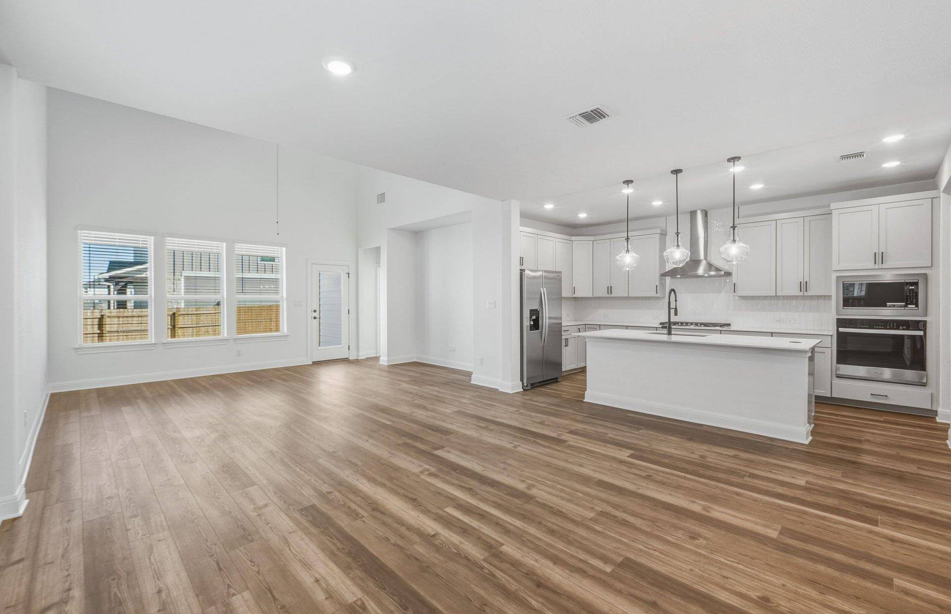 205 Singing Dove WAY, Liberty Hill, TX 78642