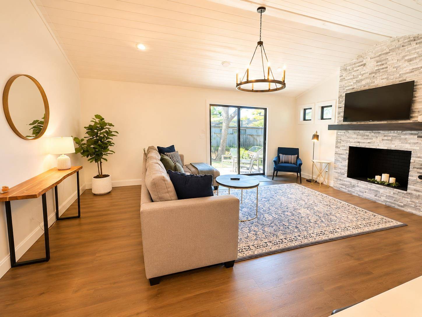 9002 Lodge CT, Austin, TX 78758