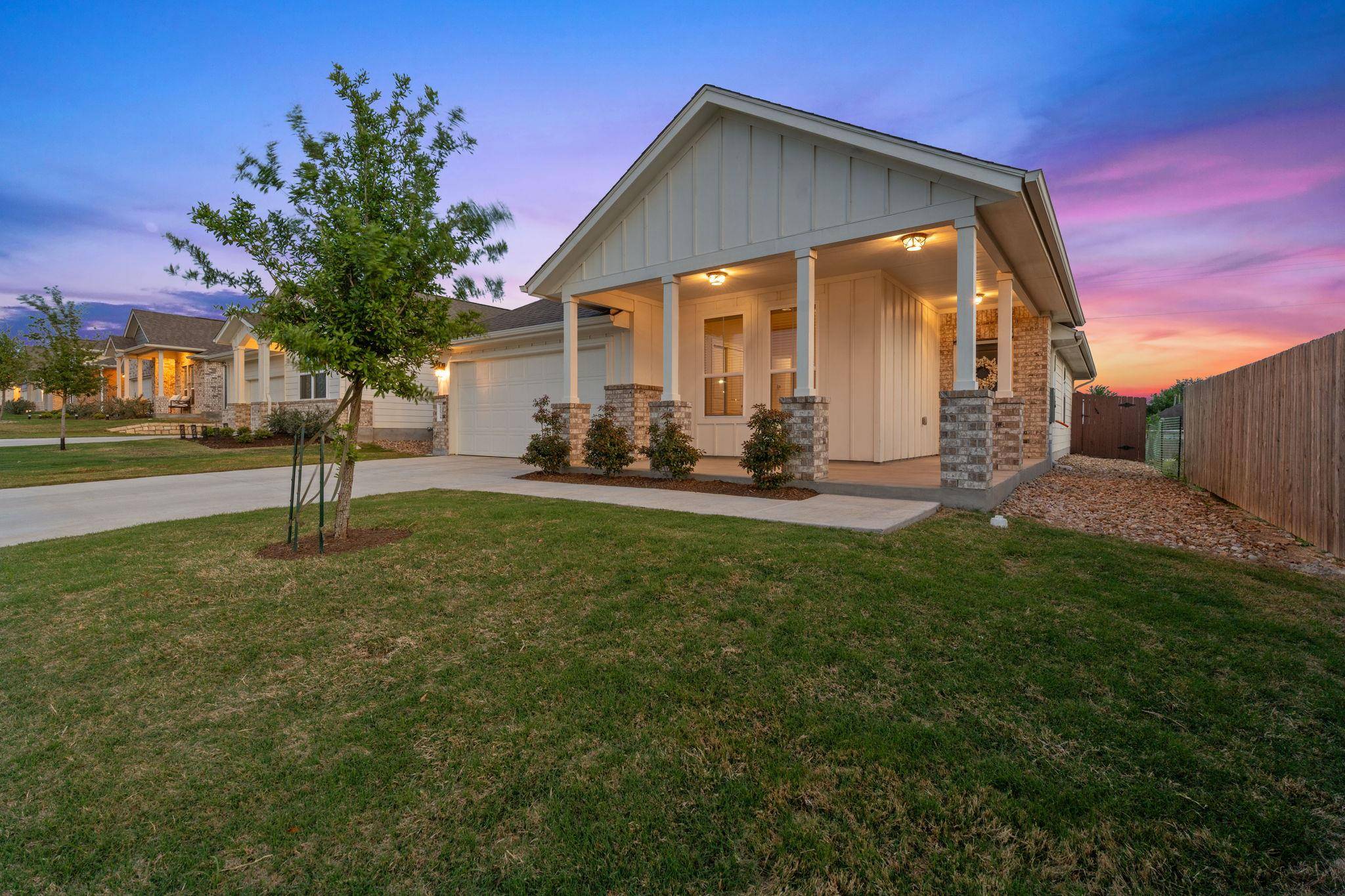 6026 Marsh LN, Buda, TX 78610