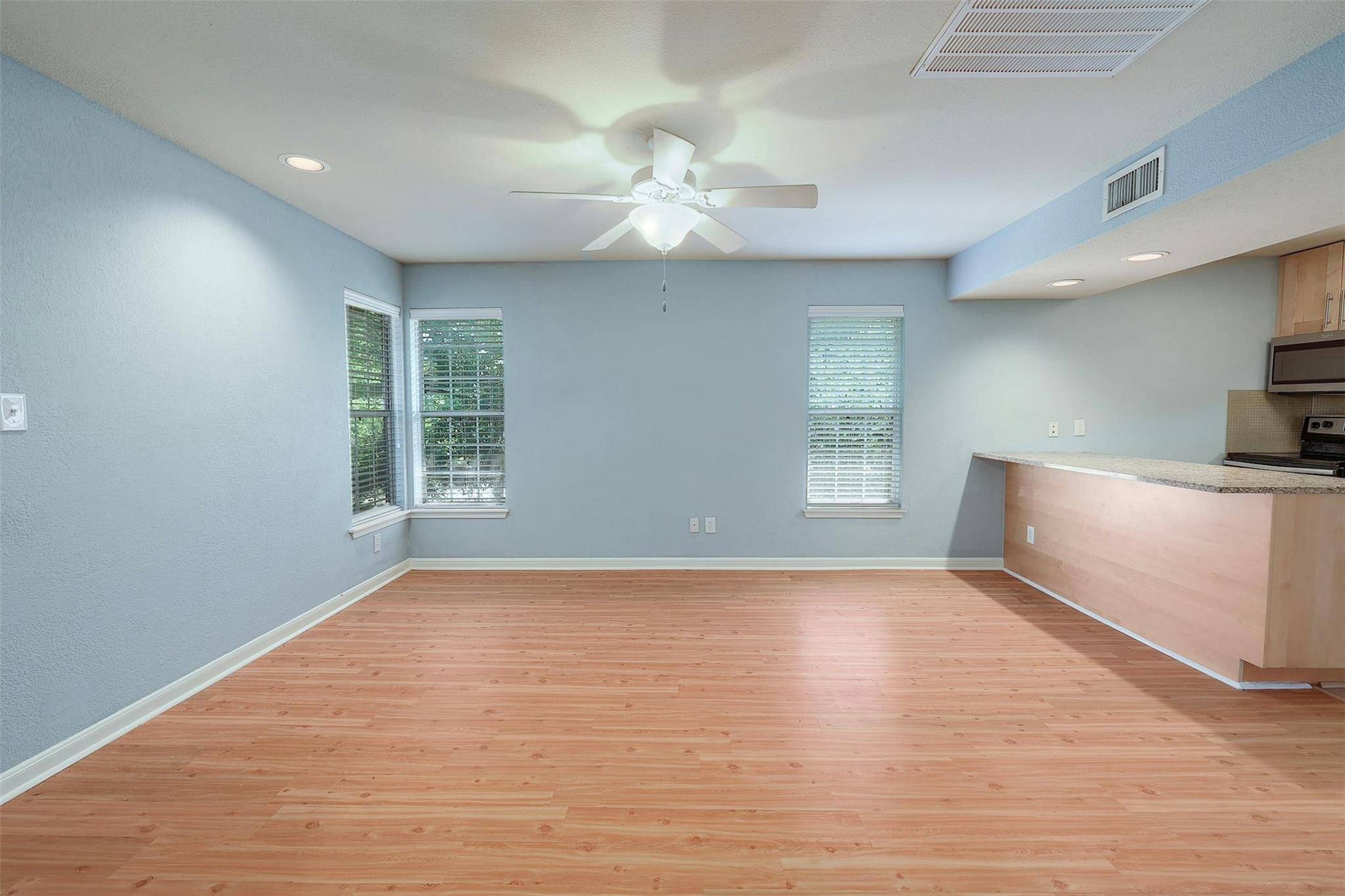 7685 Northcross DR #524, Austin, TX 78757