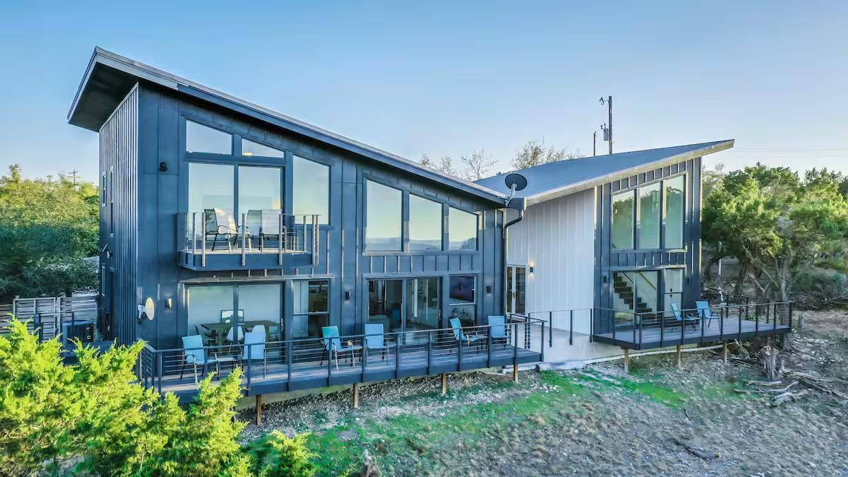 620 Windy Hills RD, Dripping Springs, TX 78620