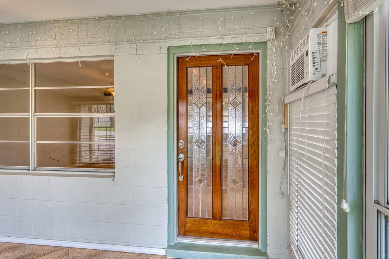 336 Carlson CIR, Buchanan Dam, TX 78609