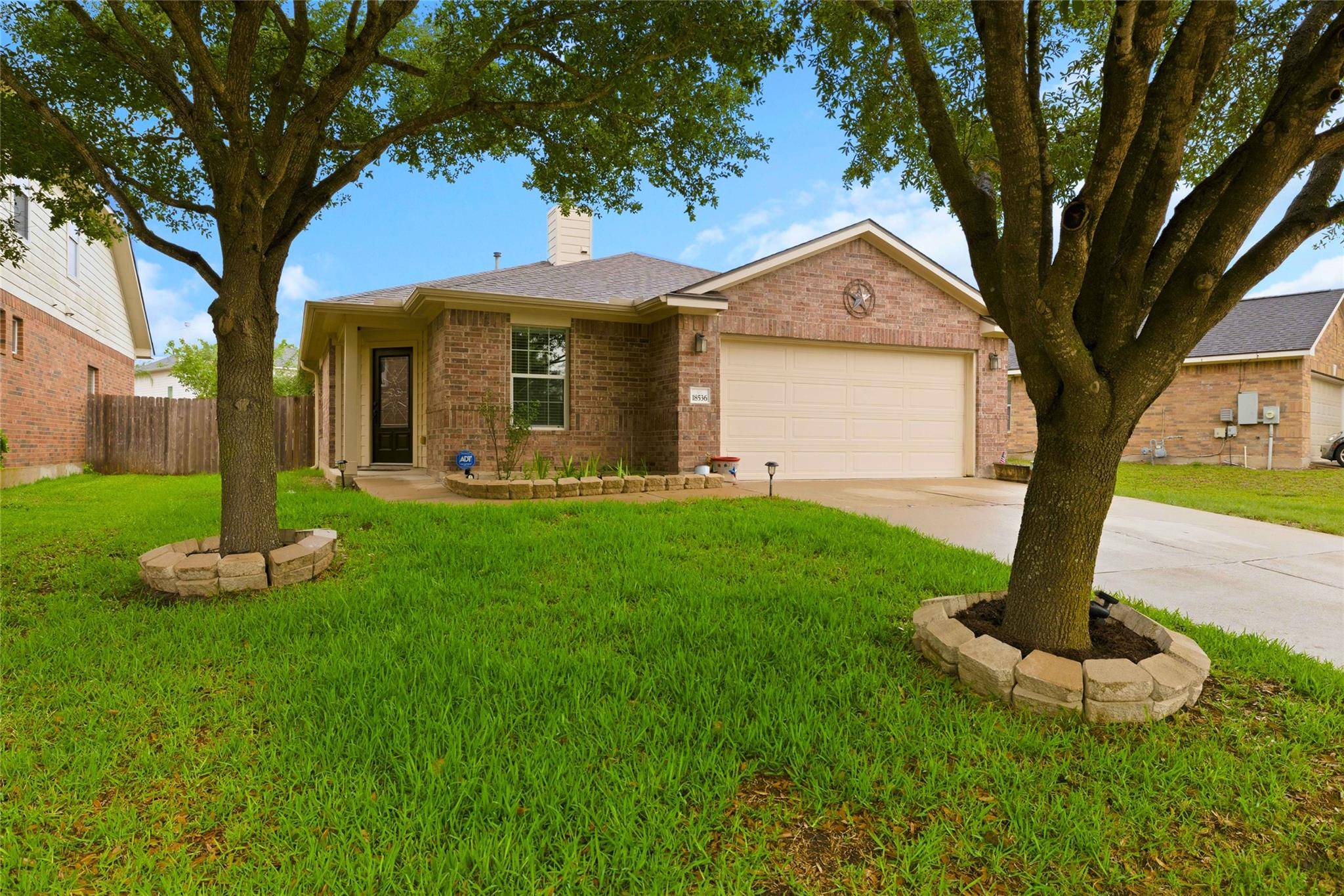 18536 Blue Pond DR, Pflugerville, TX 78660