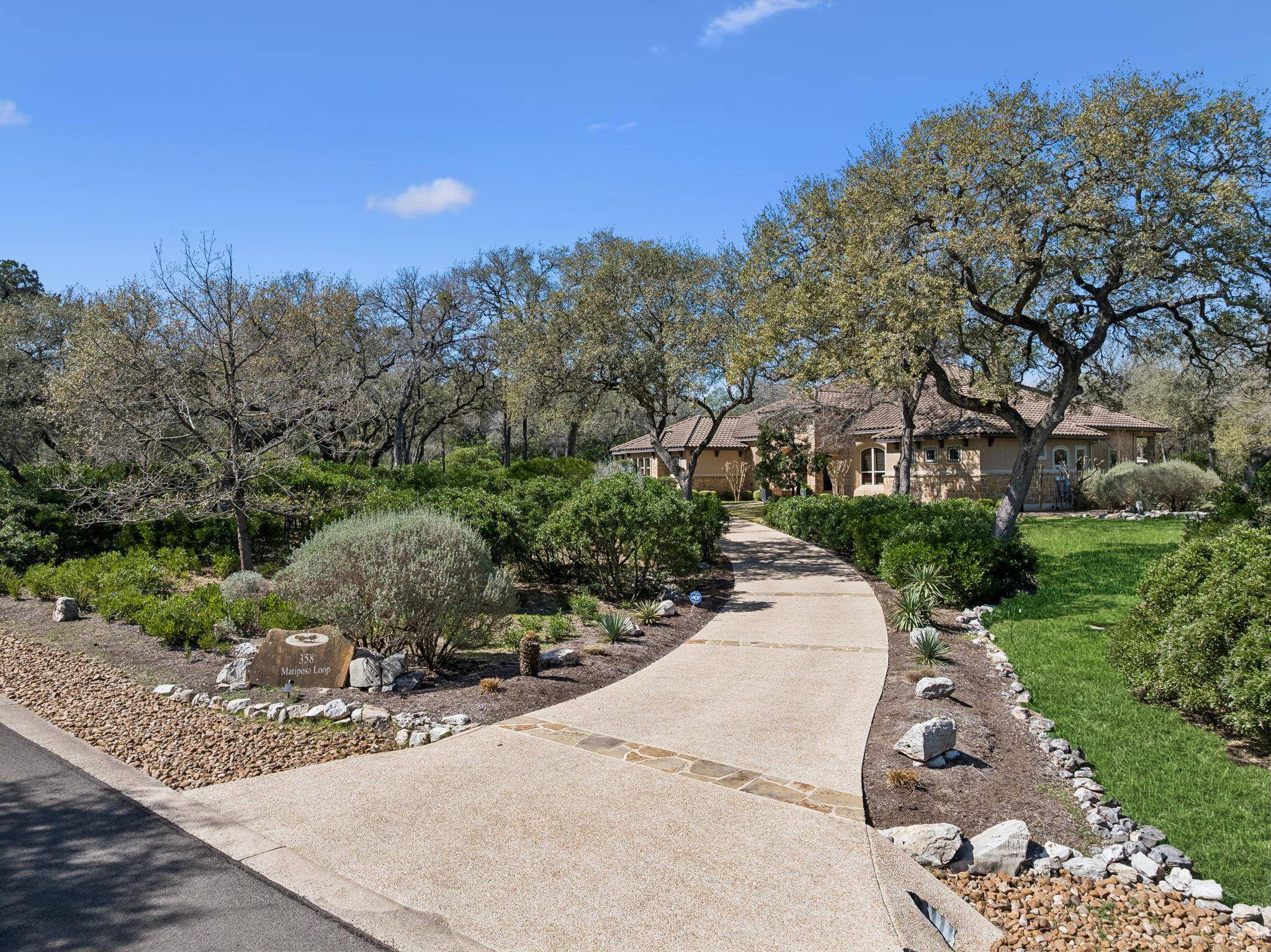 358 Mariposa LOOP, New Braunfels, TX 78132