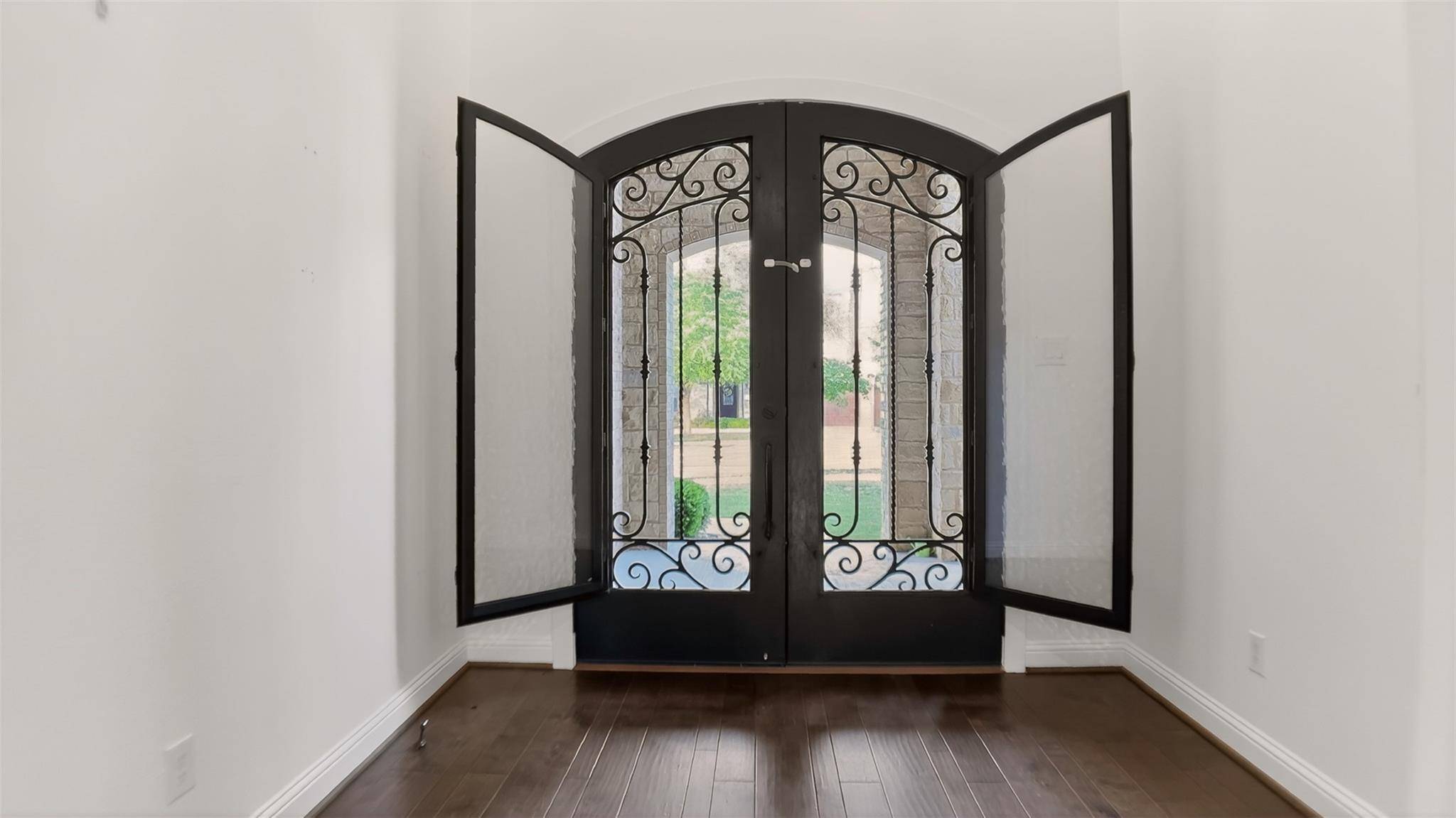 1505 Long Shadow LN, Georgetown, TX 78628