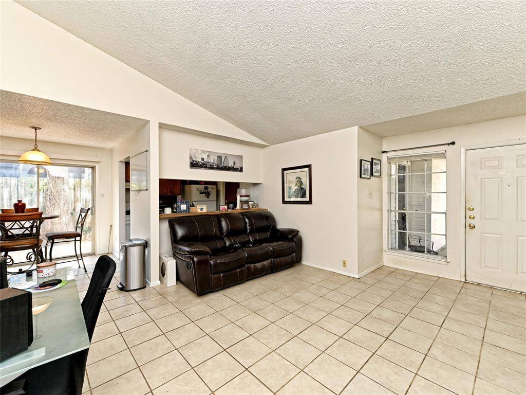 12002 Arrowwood DR, Austin, TX 78727