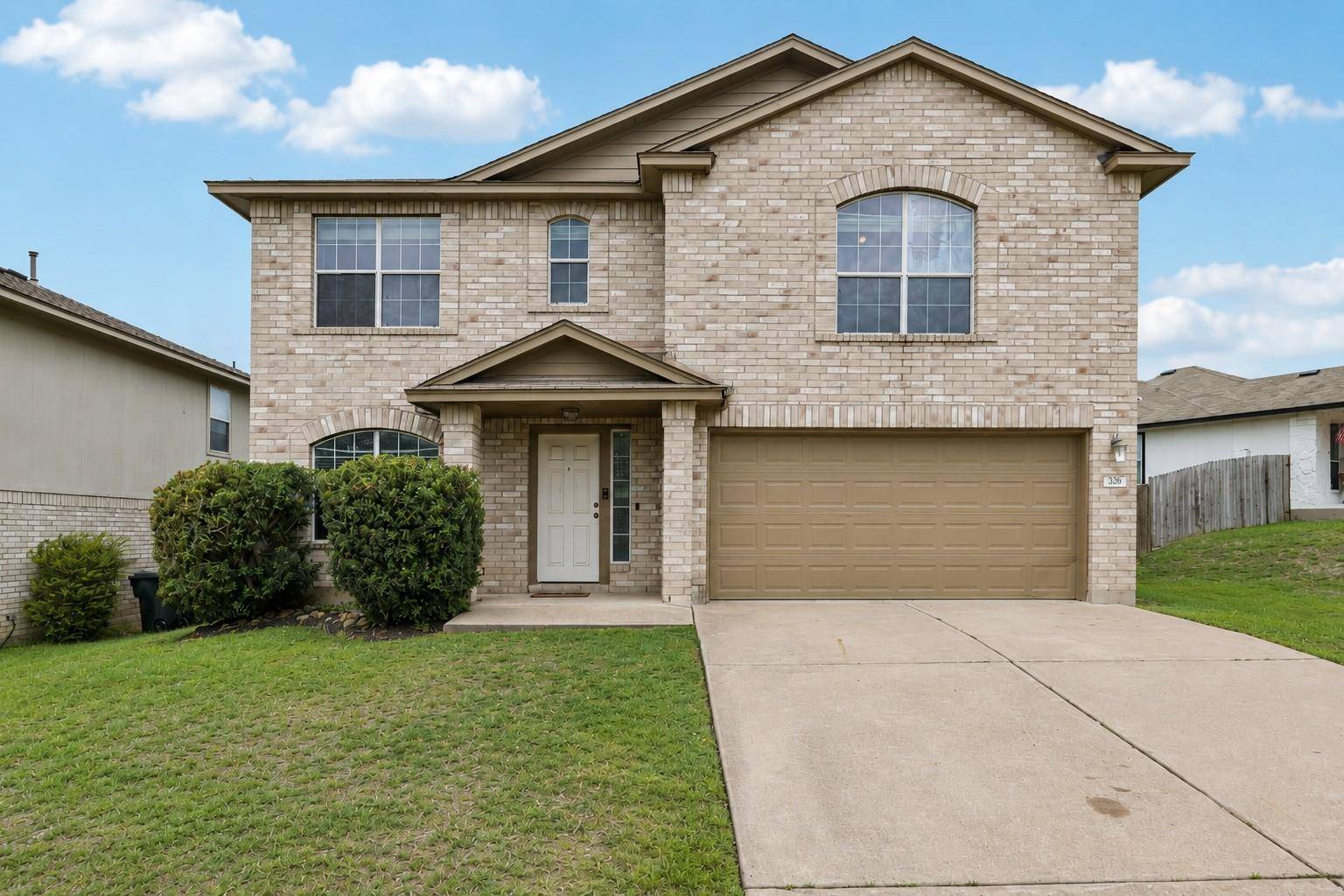 326 Covent DR, Kyle, TX 78640