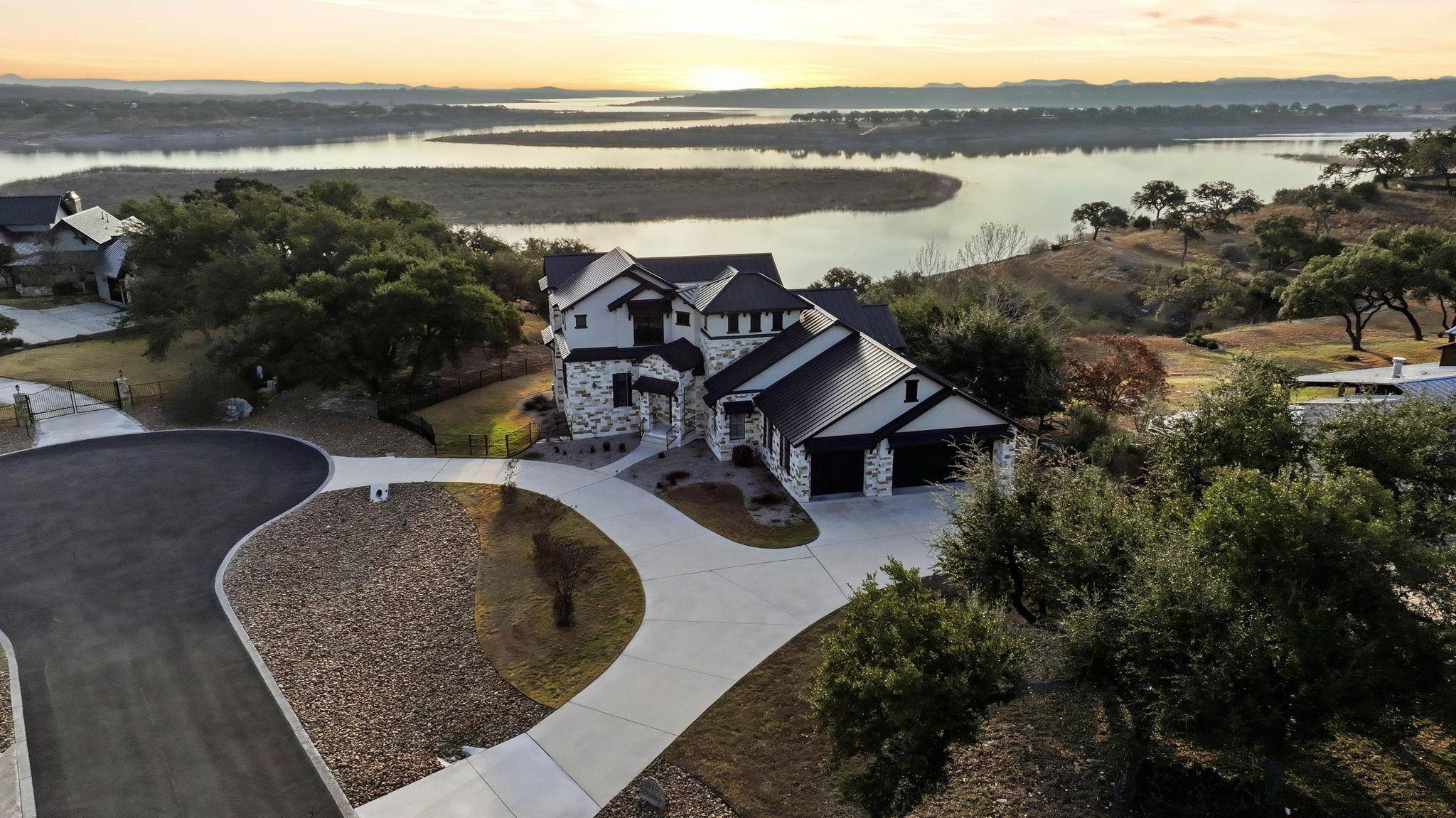 119 spiritual PASS, Spring Branch, TX 78070