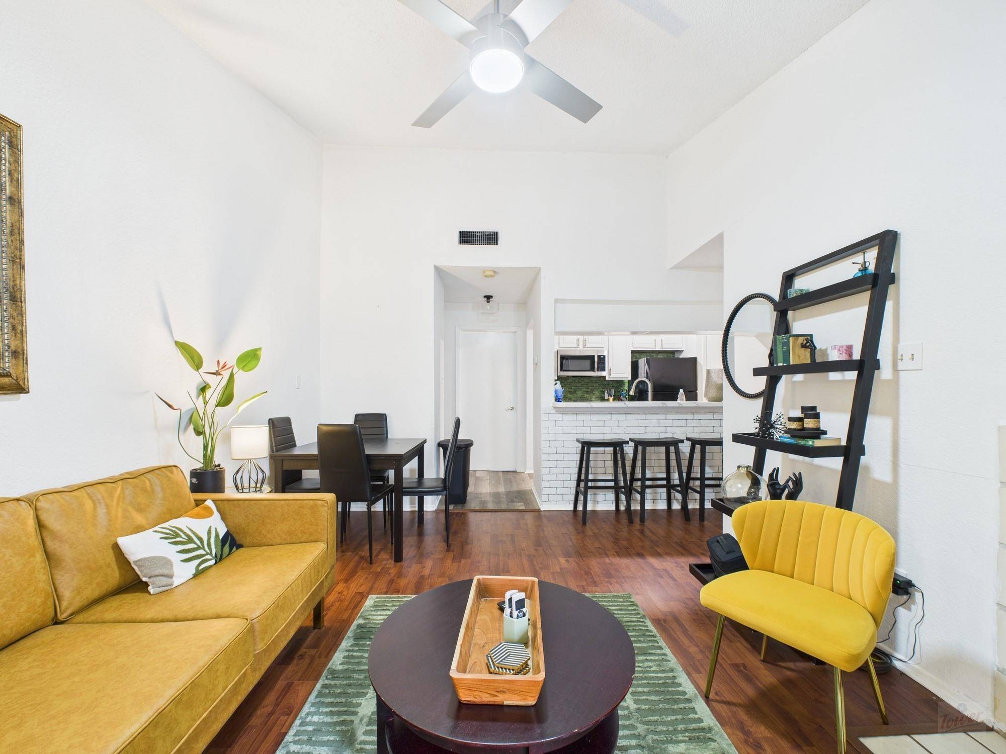 806 W 24th ST #300, Austin, TX 78705