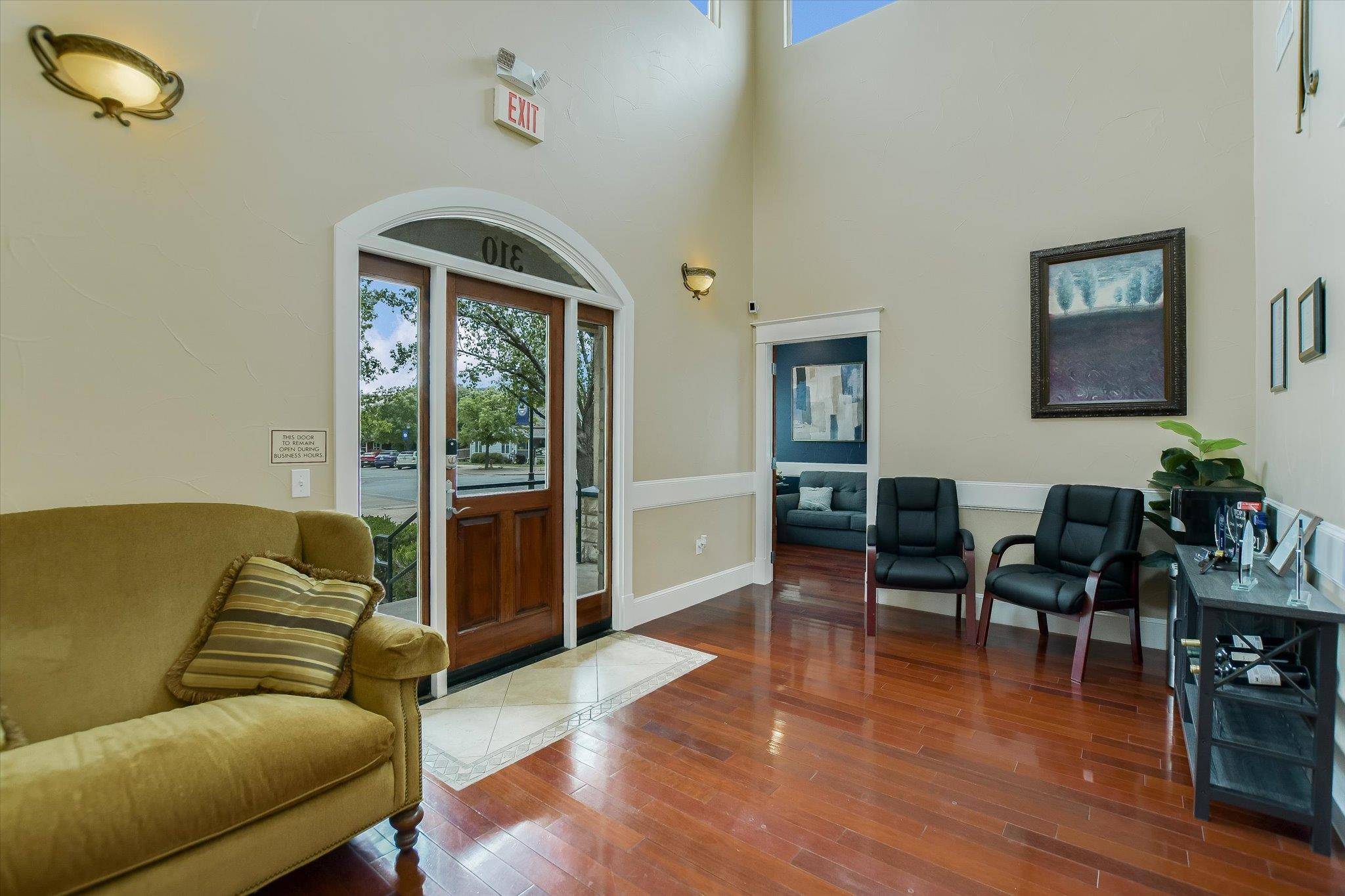310 W Main ST #101, Round Rock, TX 78664