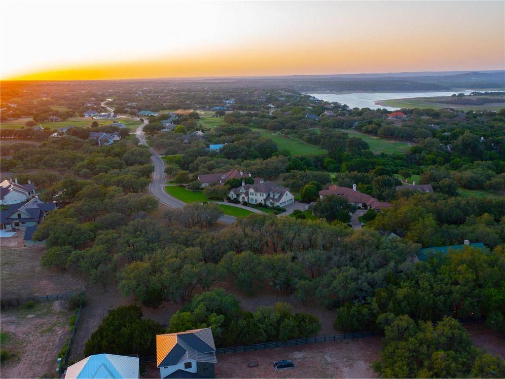 26039 Masters PKWY, Spicewood, TX 78669