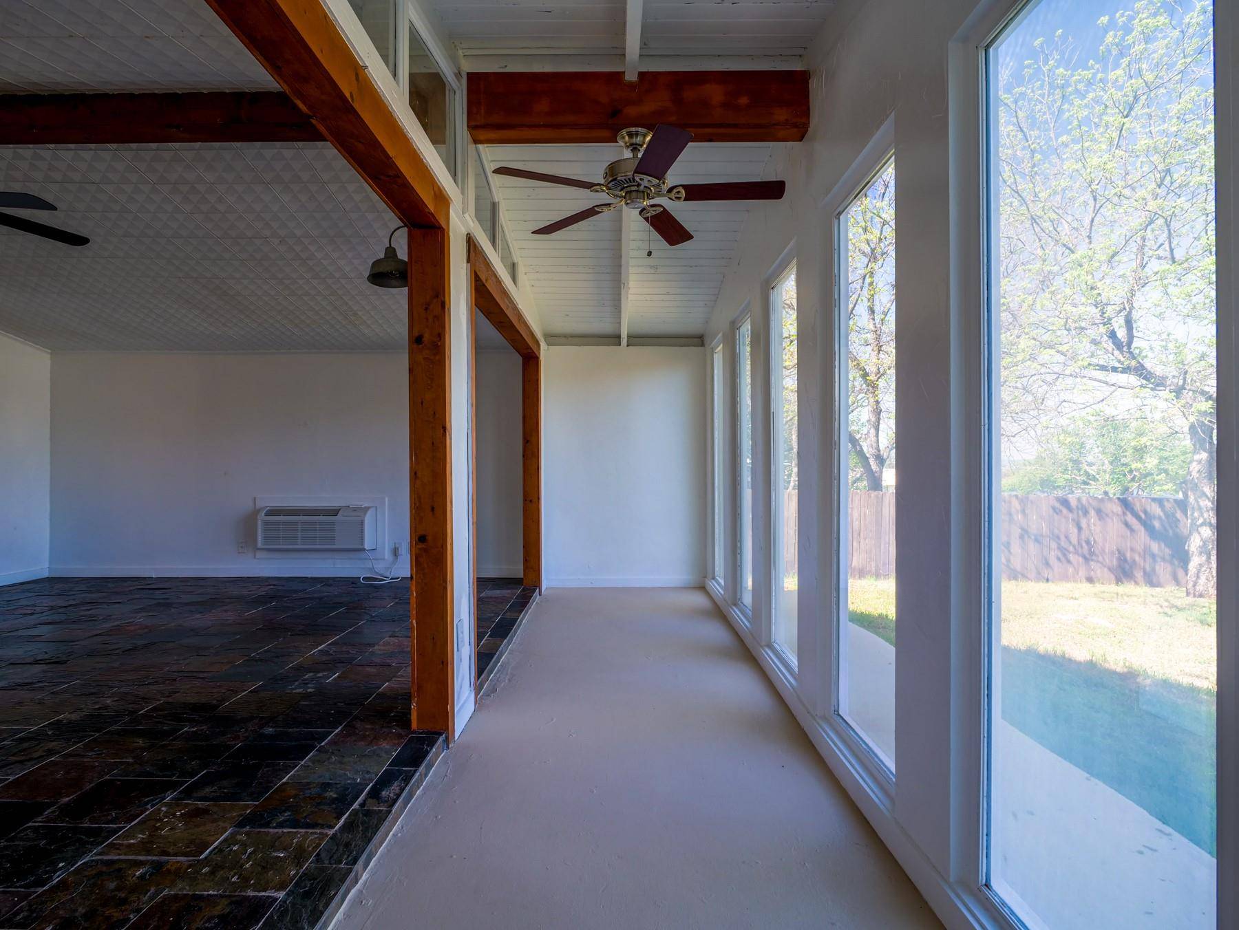 103 Chisum ST, Burnet, TX 78611