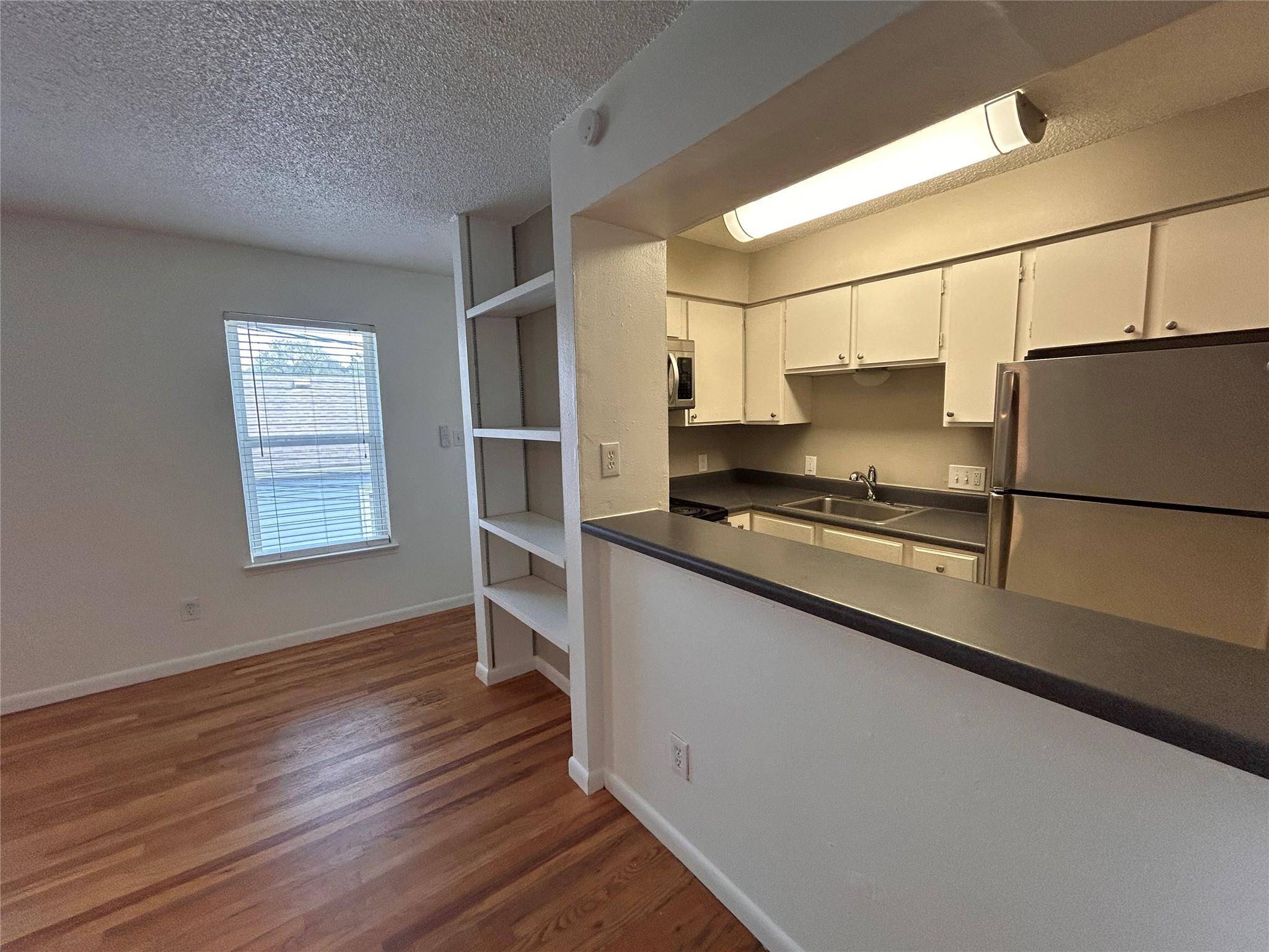 808 Winflo DR #210, Austin, TX 78703