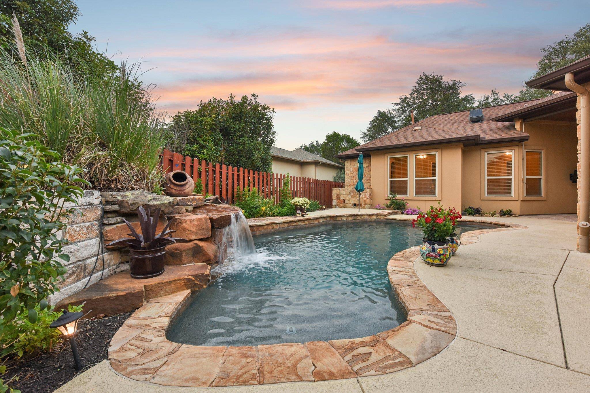 101 Indian Bend DR, Austin, TX 78734