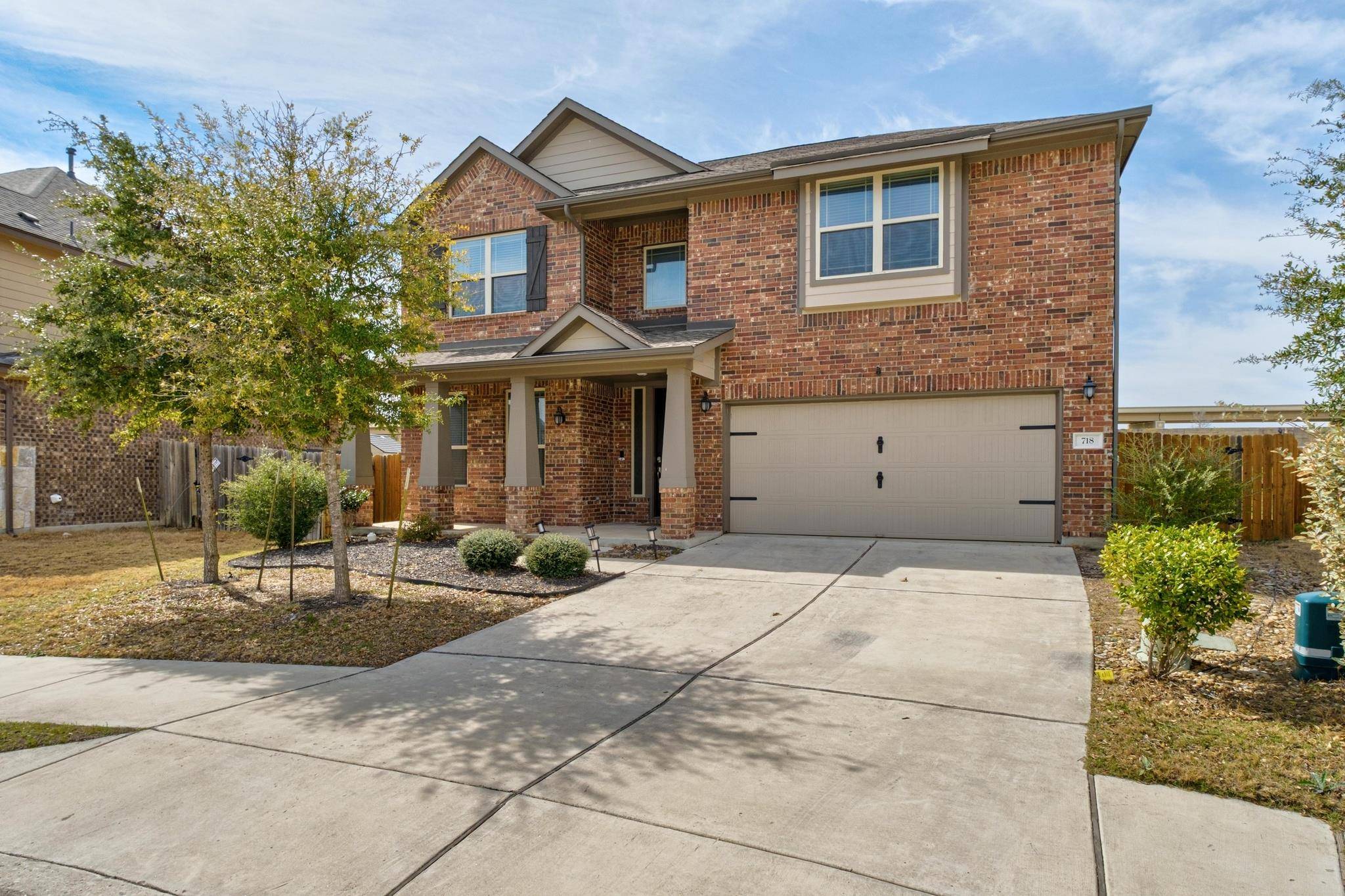 718 Hereford LOOP, Hutto, TX 78634