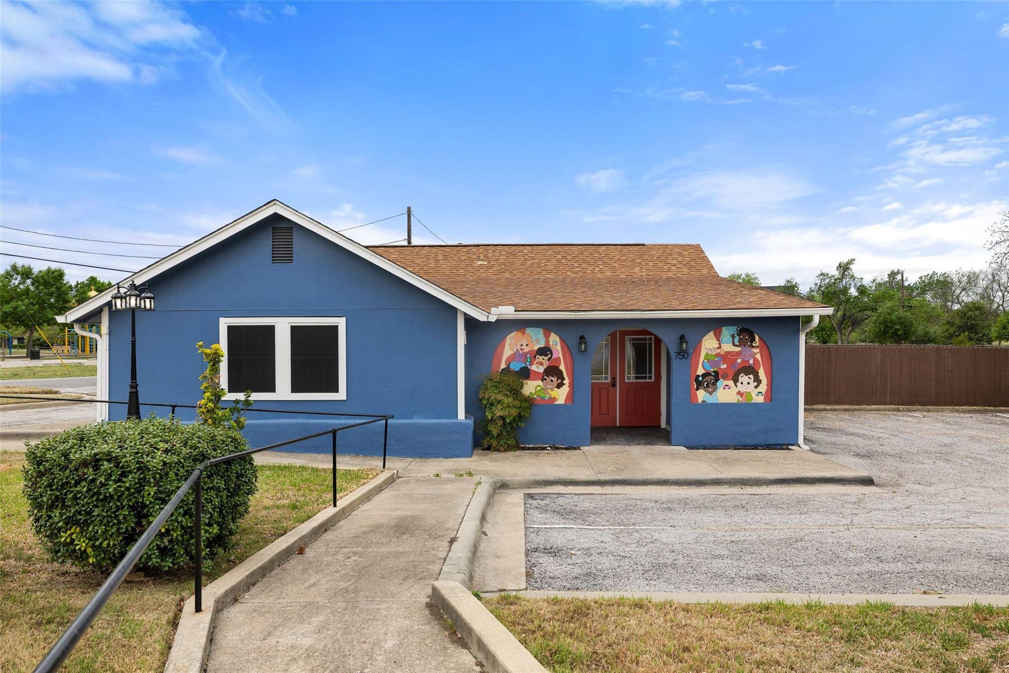 750 S Mays ST, Round Rock, TX 78664