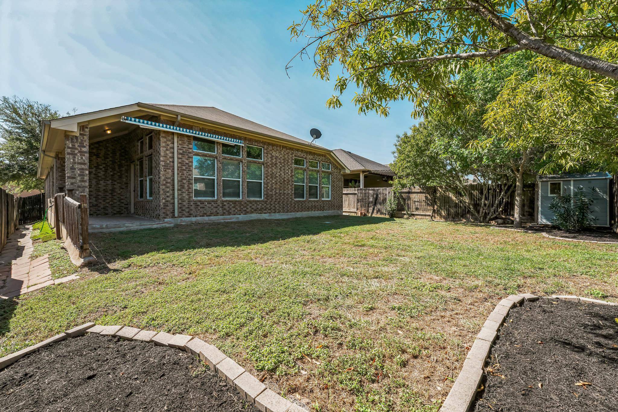 229 Wicker Park WAY, Buda, TX 78610