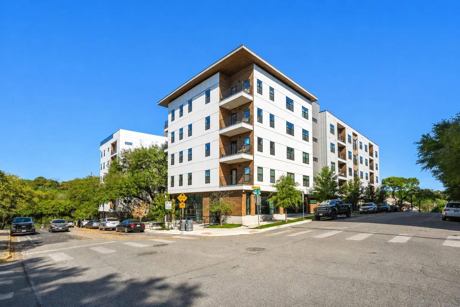 2500 Longview ST #300, Austin, TX 78705