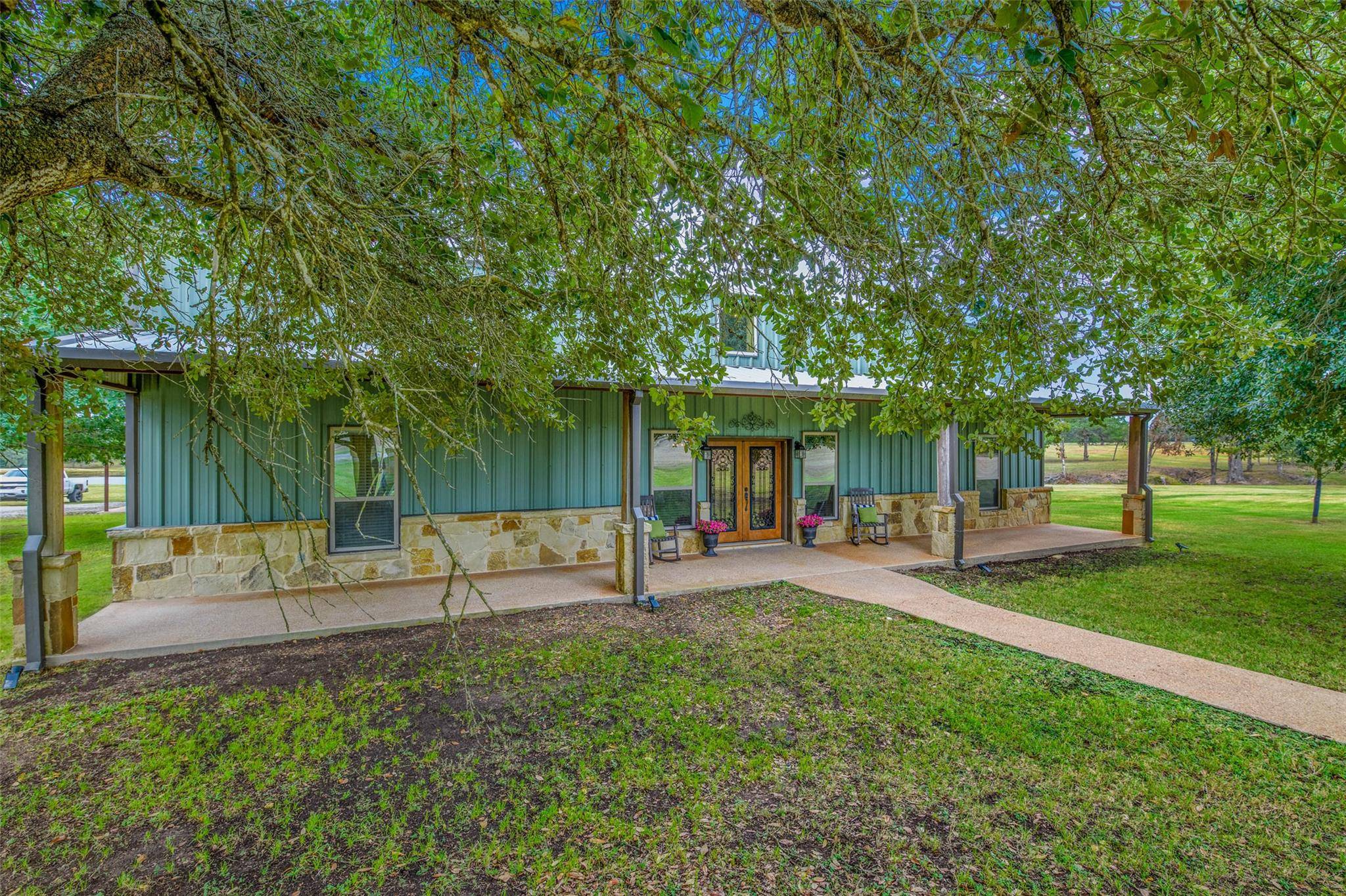 2848 FM 166 Farm to Market Rd, Caldwell, TX 77836