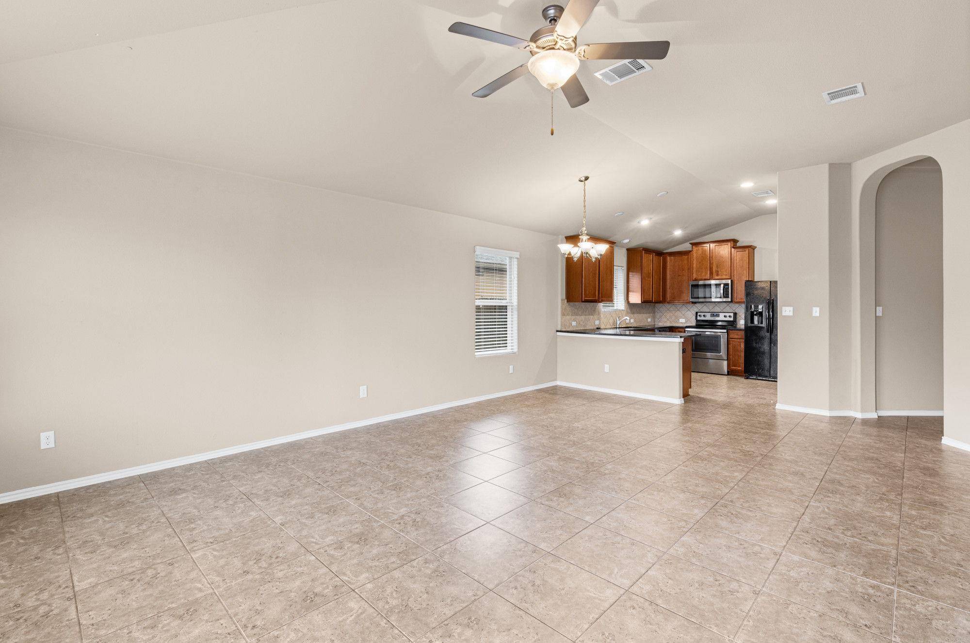 19308 Stokes LN, Pflugerville, TX 78660