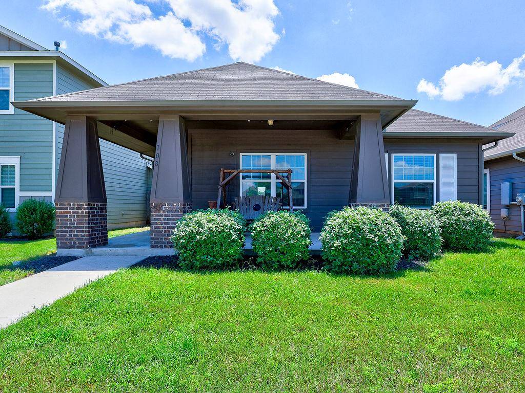 108 Timber Brook DR, Hutto, TX 78634