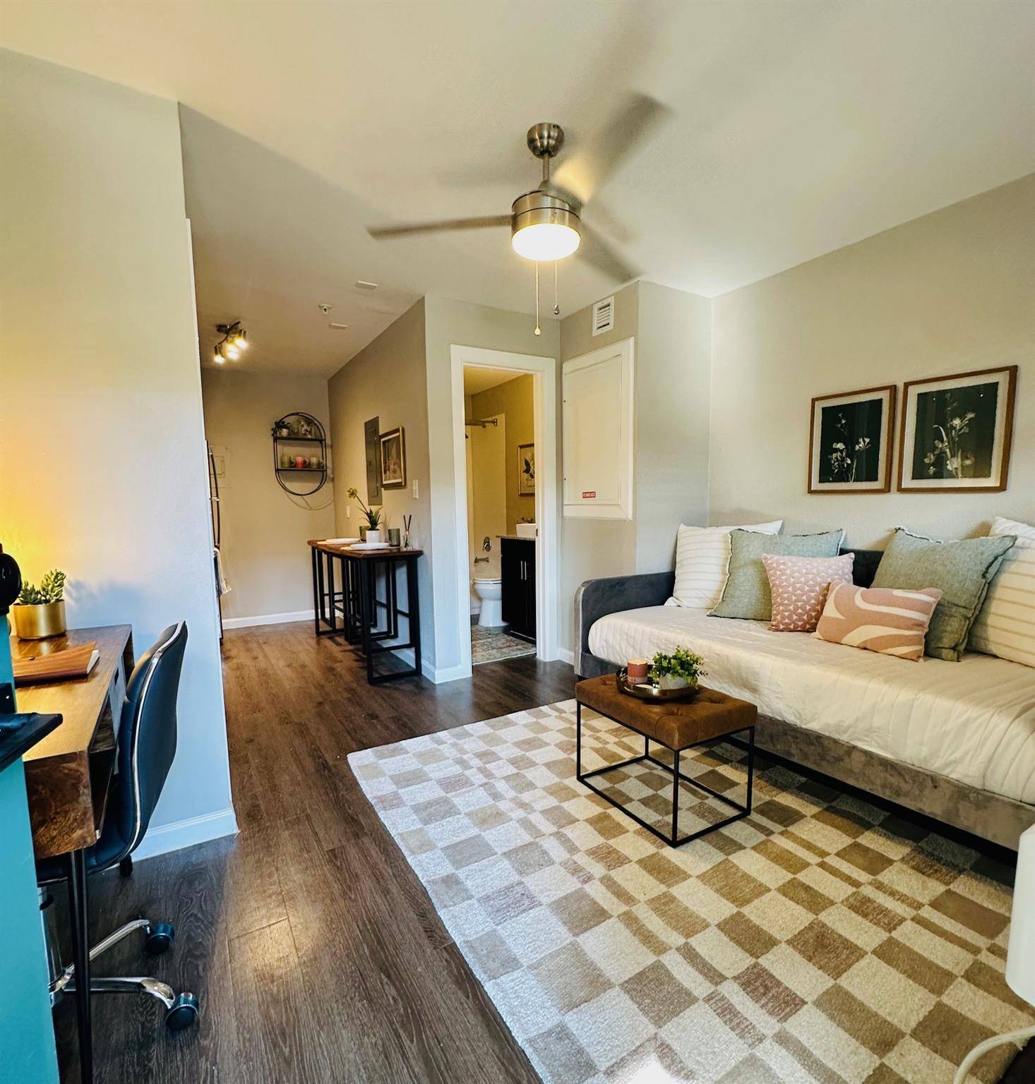 8300 N Interstate 35 SVRD B HWY, Austin, TX 78753