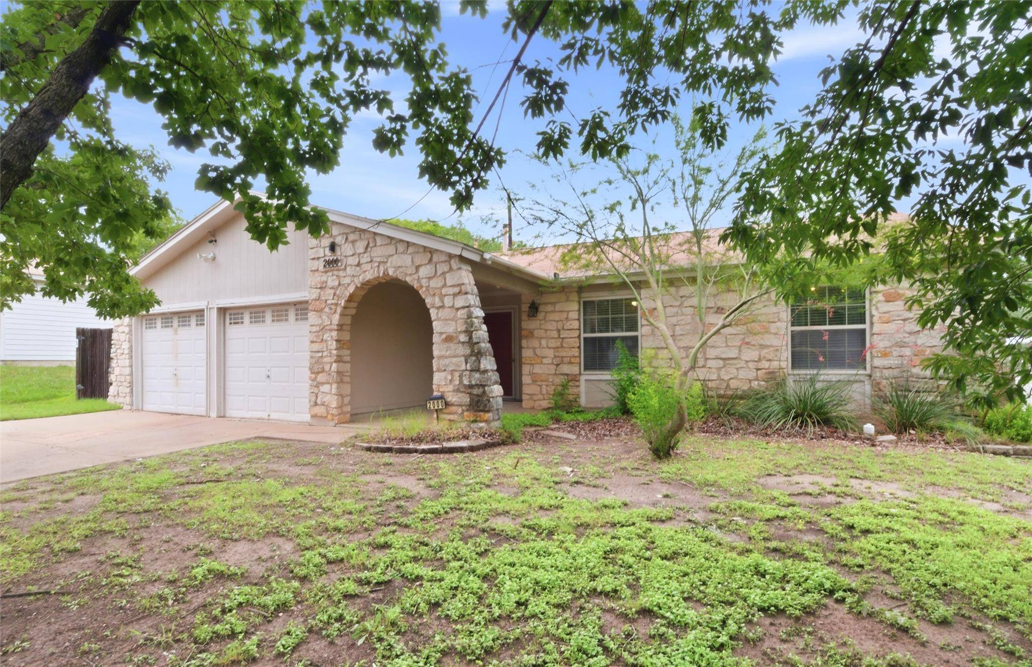 2000 Magazine ST, Austin, TX 78727
