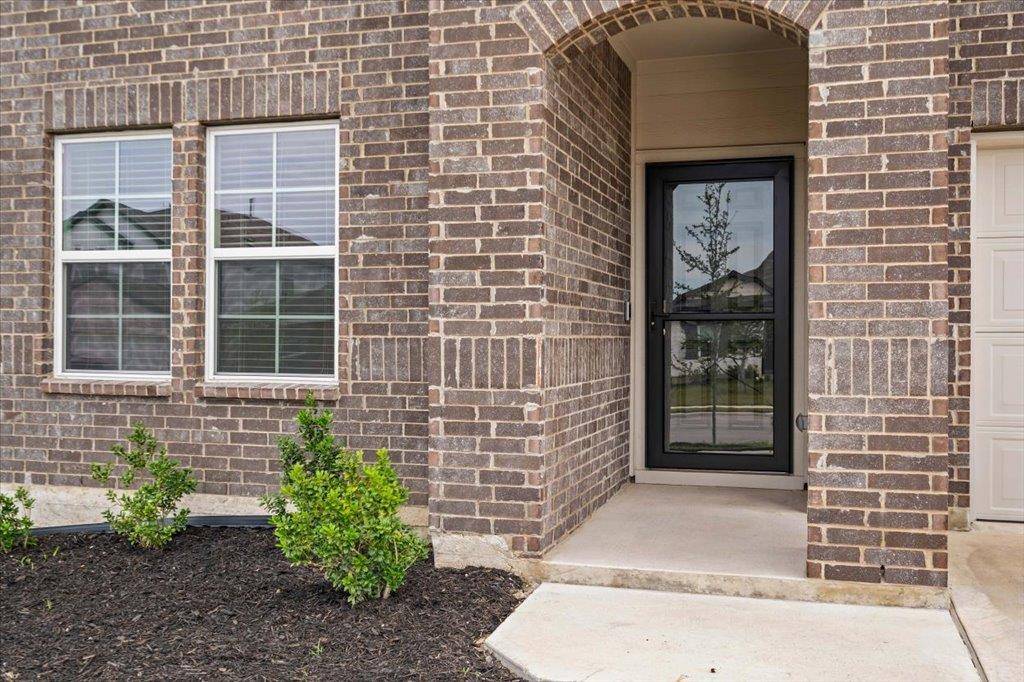 20221 Heinrich LN, Manor, TX 78653