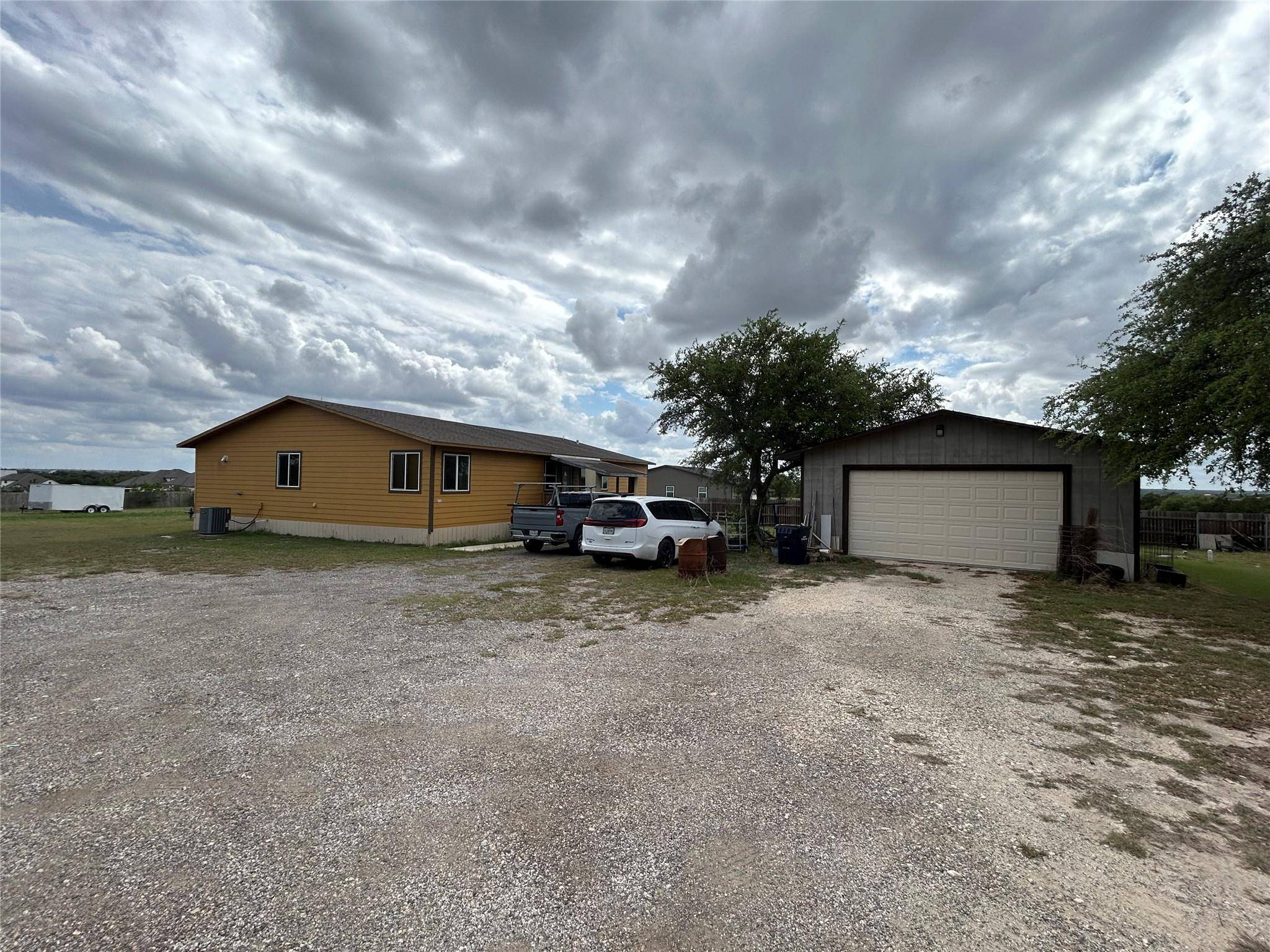 205 Montrose DR, Liberty Hill, TX 78642