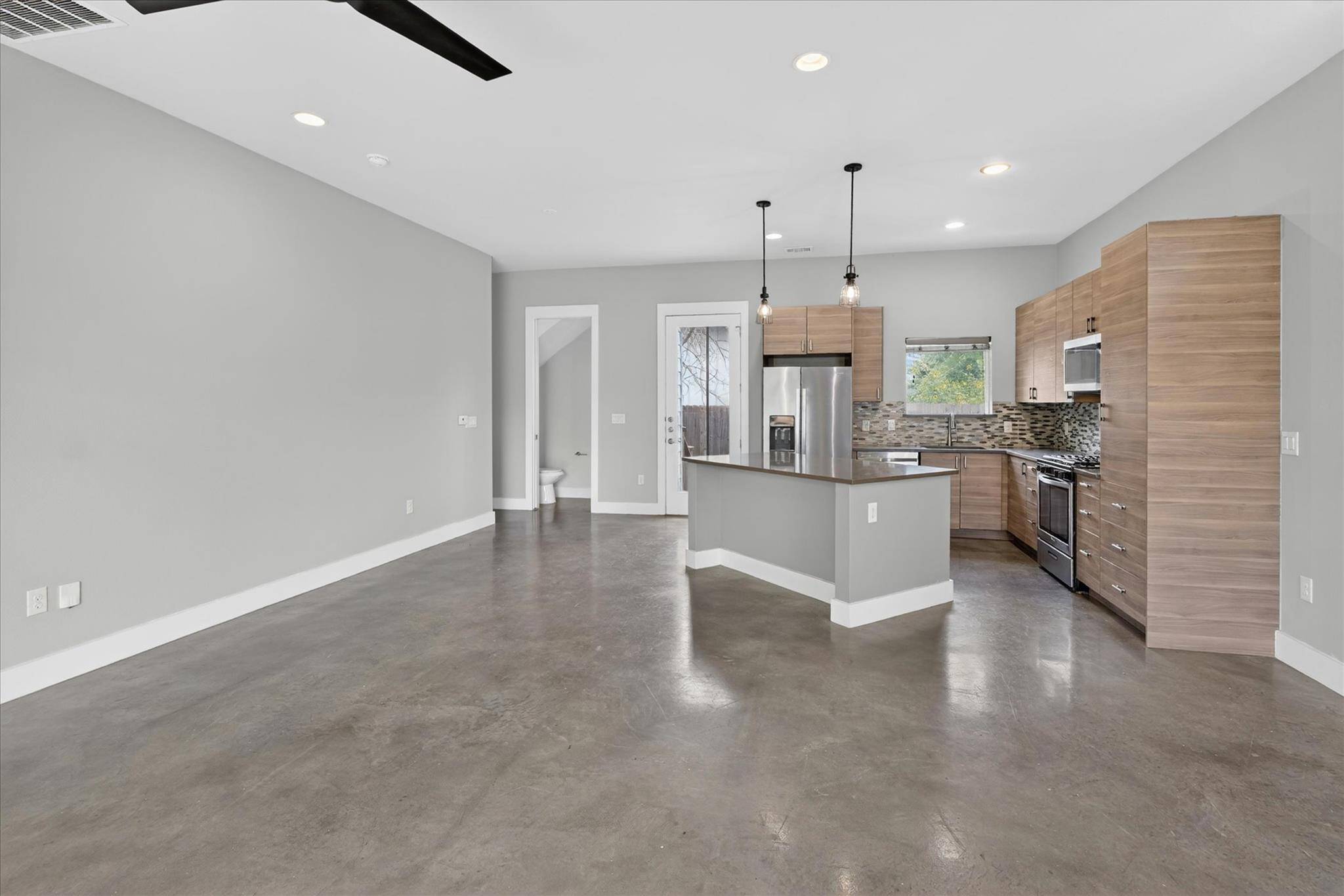 4707 Leslie Ave #A, Austin, TX 78721