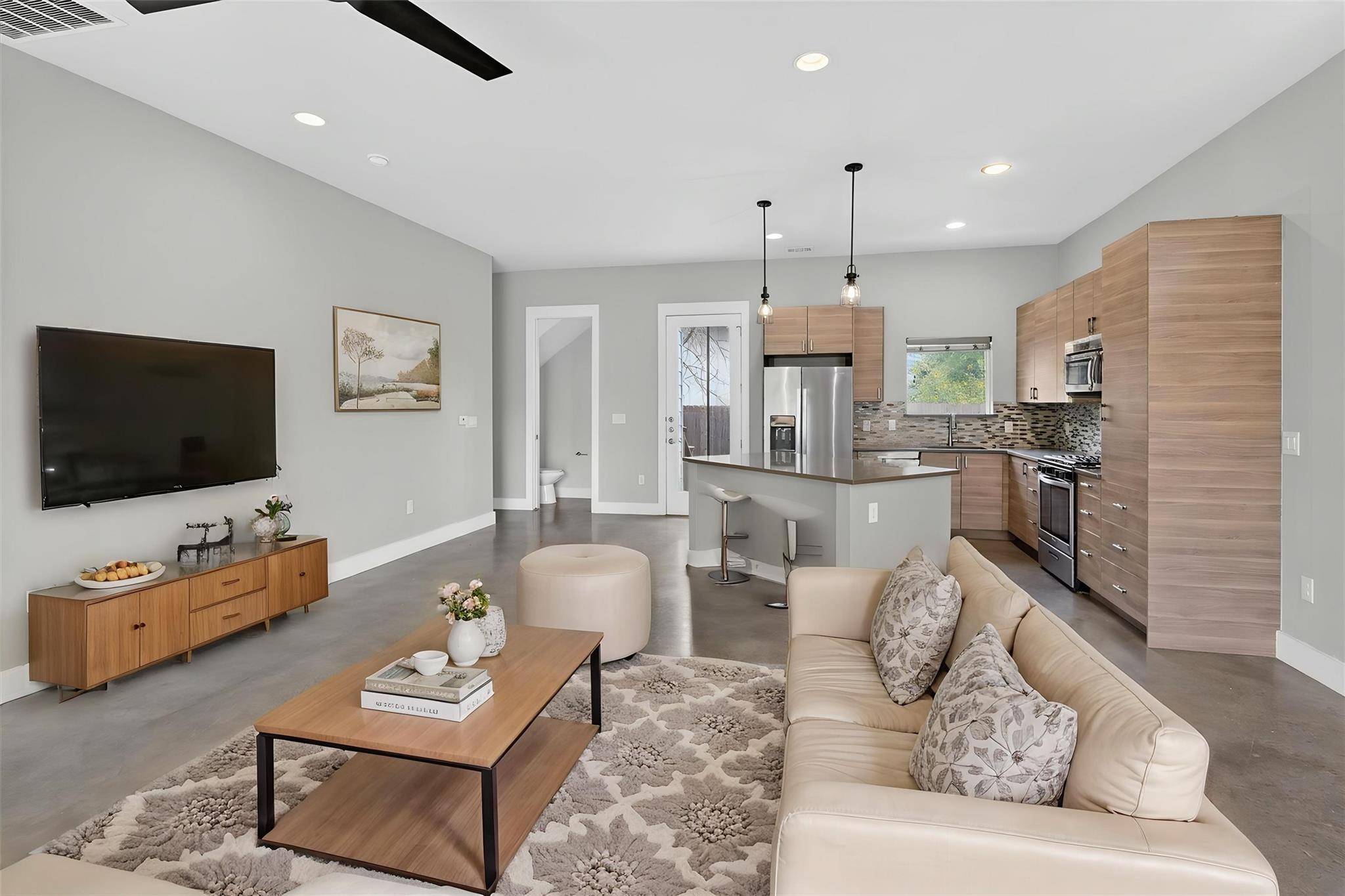 4707 Leslie Ave #A, Austin, TX 78721