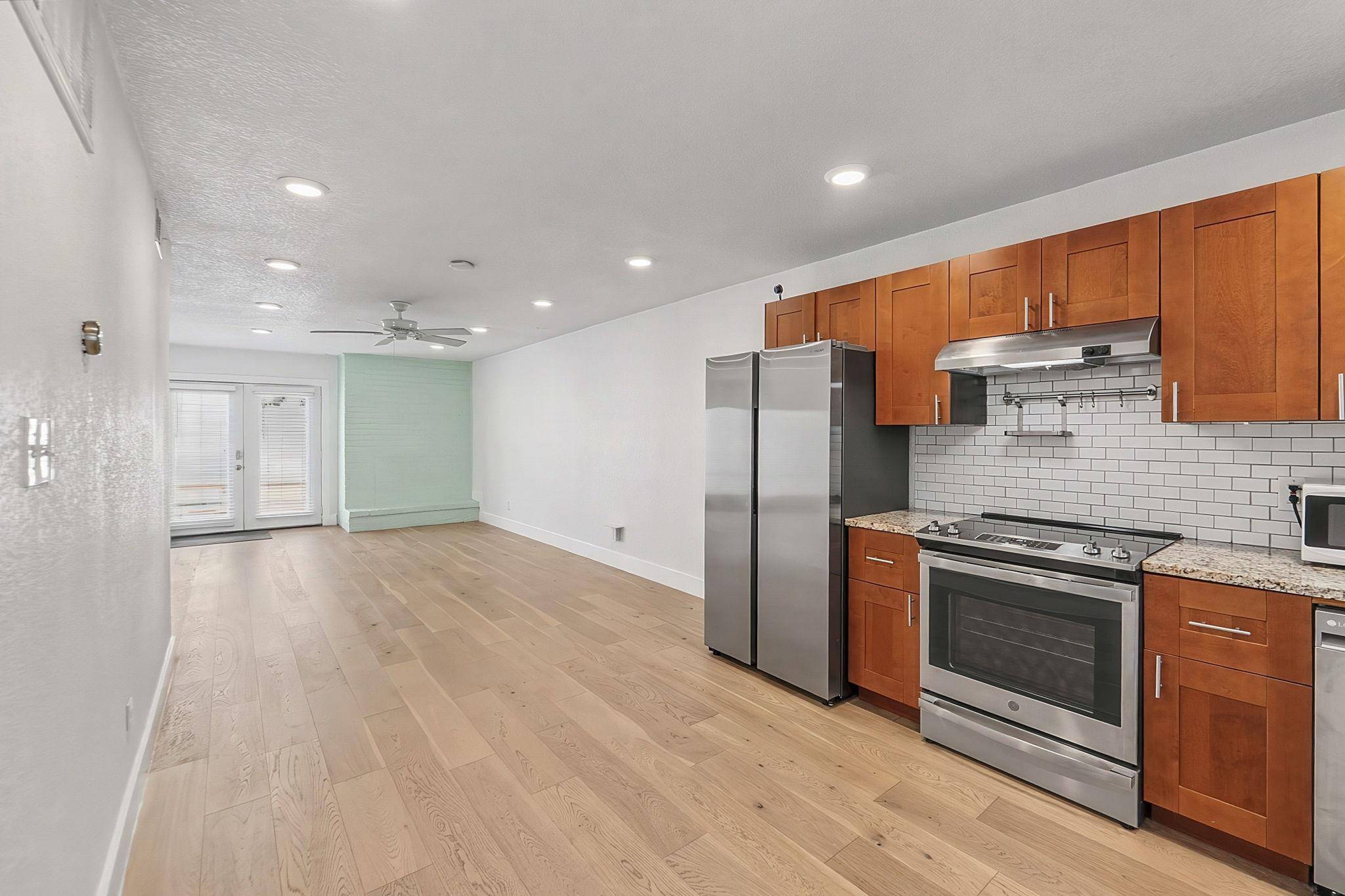 909 Reinli ST #118, Austin, TX 78751