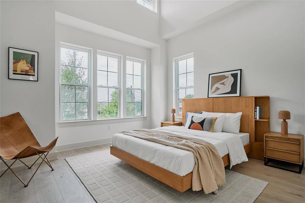 2209 Woodland Ave #803, Austin, TX 78741