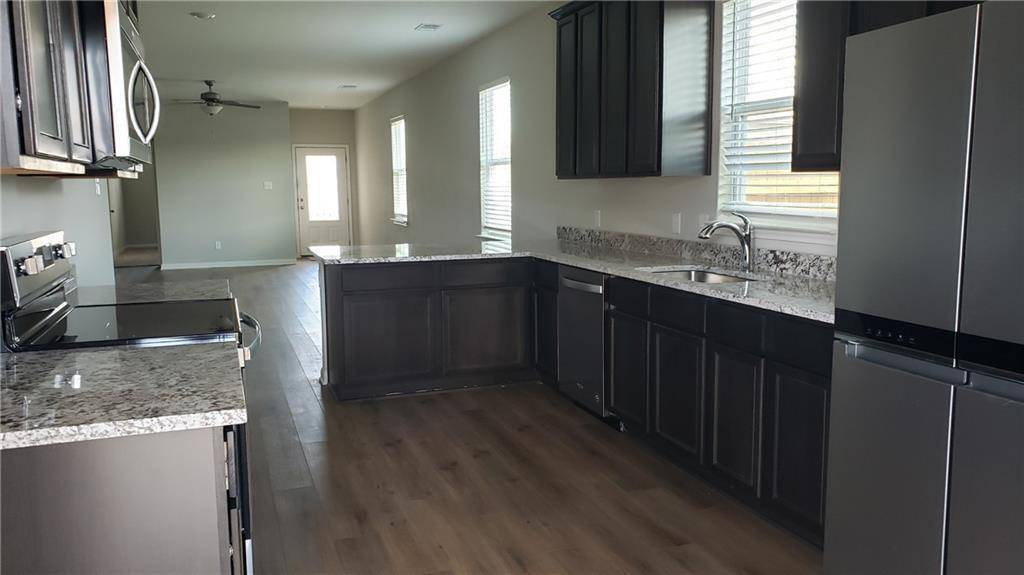101 Declaration LN, Liberty Hill, TX 78642