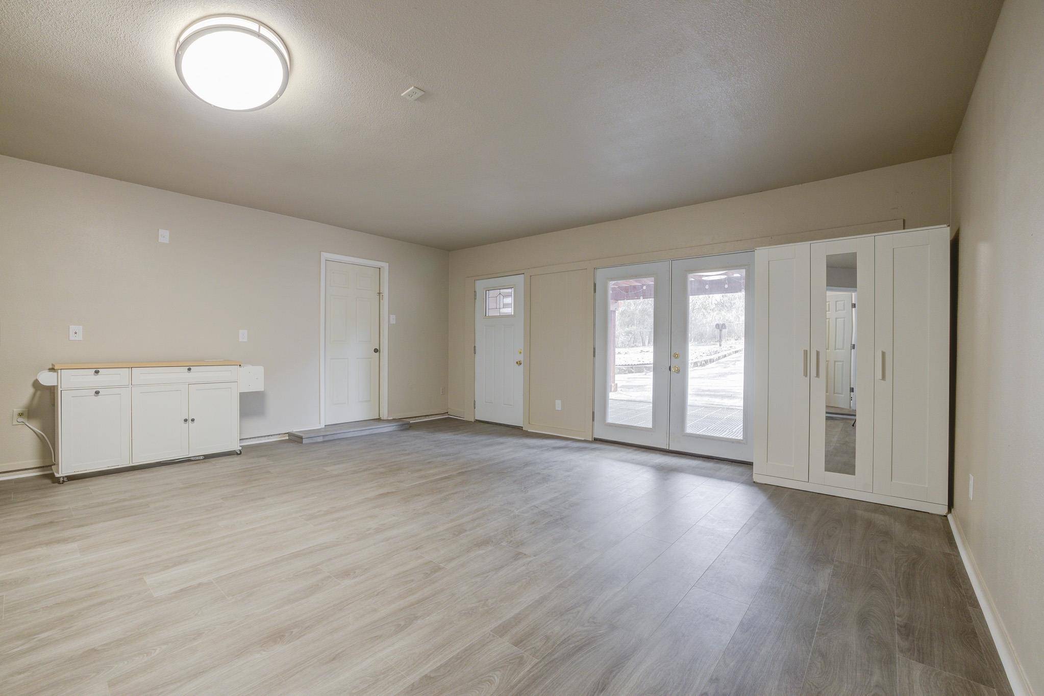 5303 Shady Oaks CIR #B, Kingsland, TX 78639