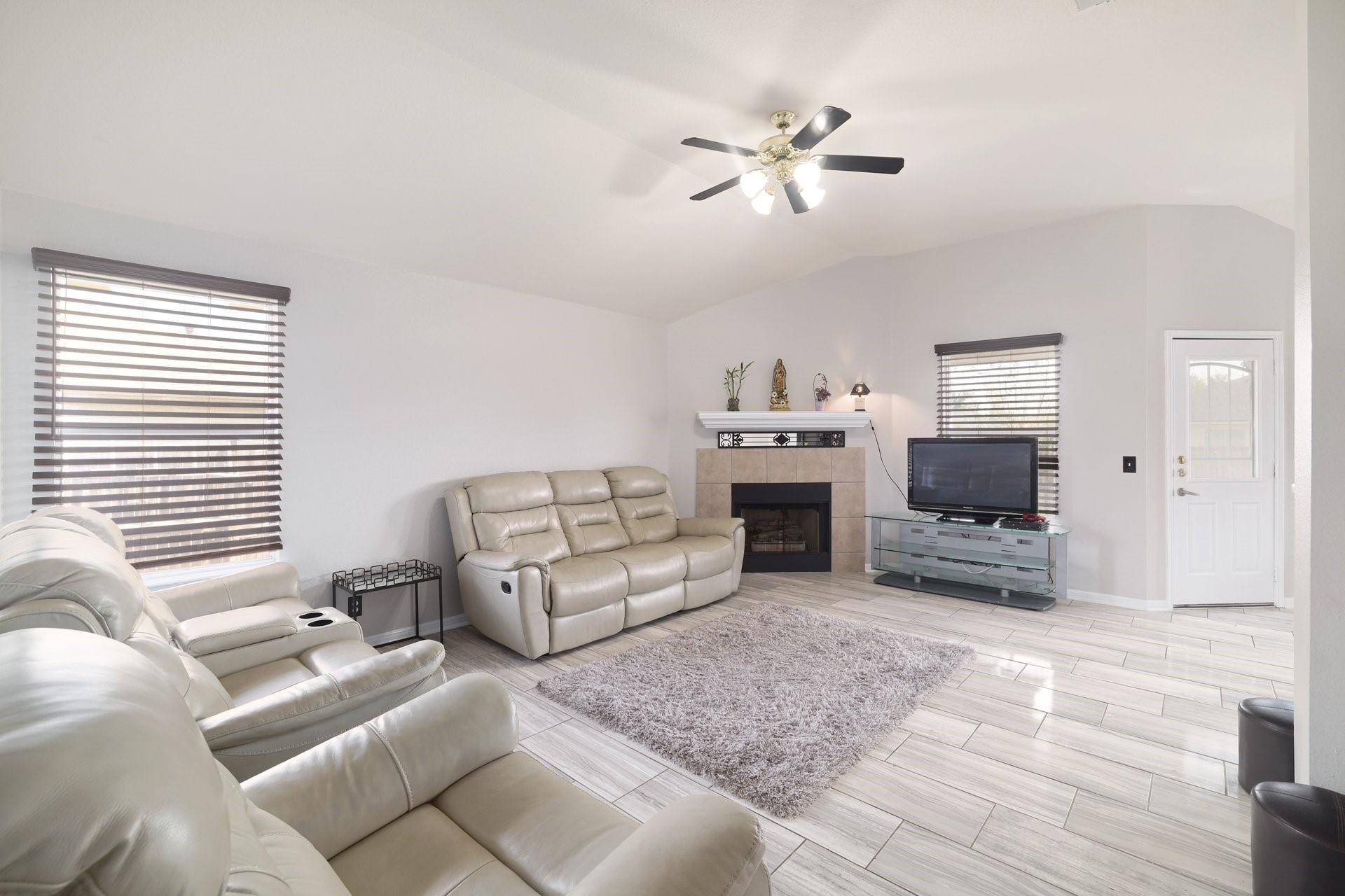 203 Endeavour, Kyle, TX 78640