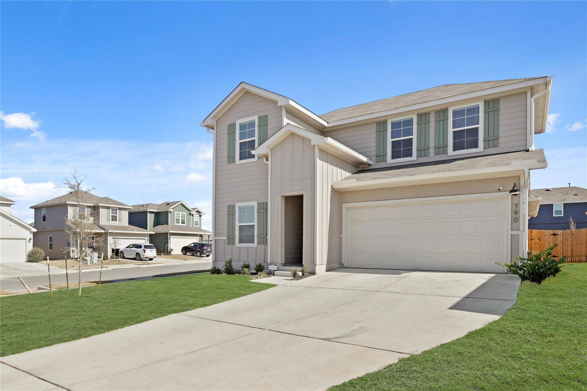 790 Arnold LOOP, Kyle, TX 78640