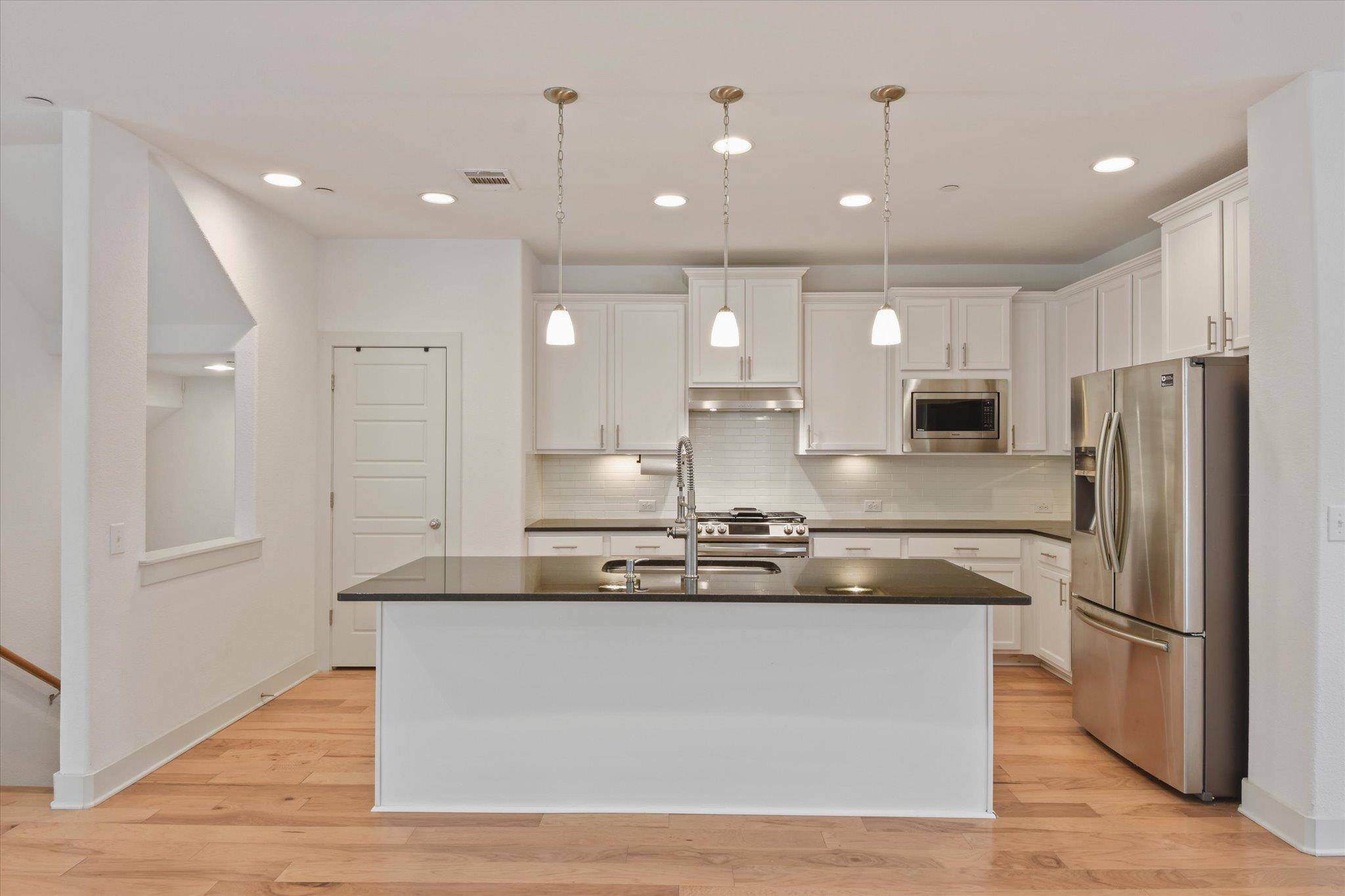 7209 Bassett CT, Austin, TX 78741