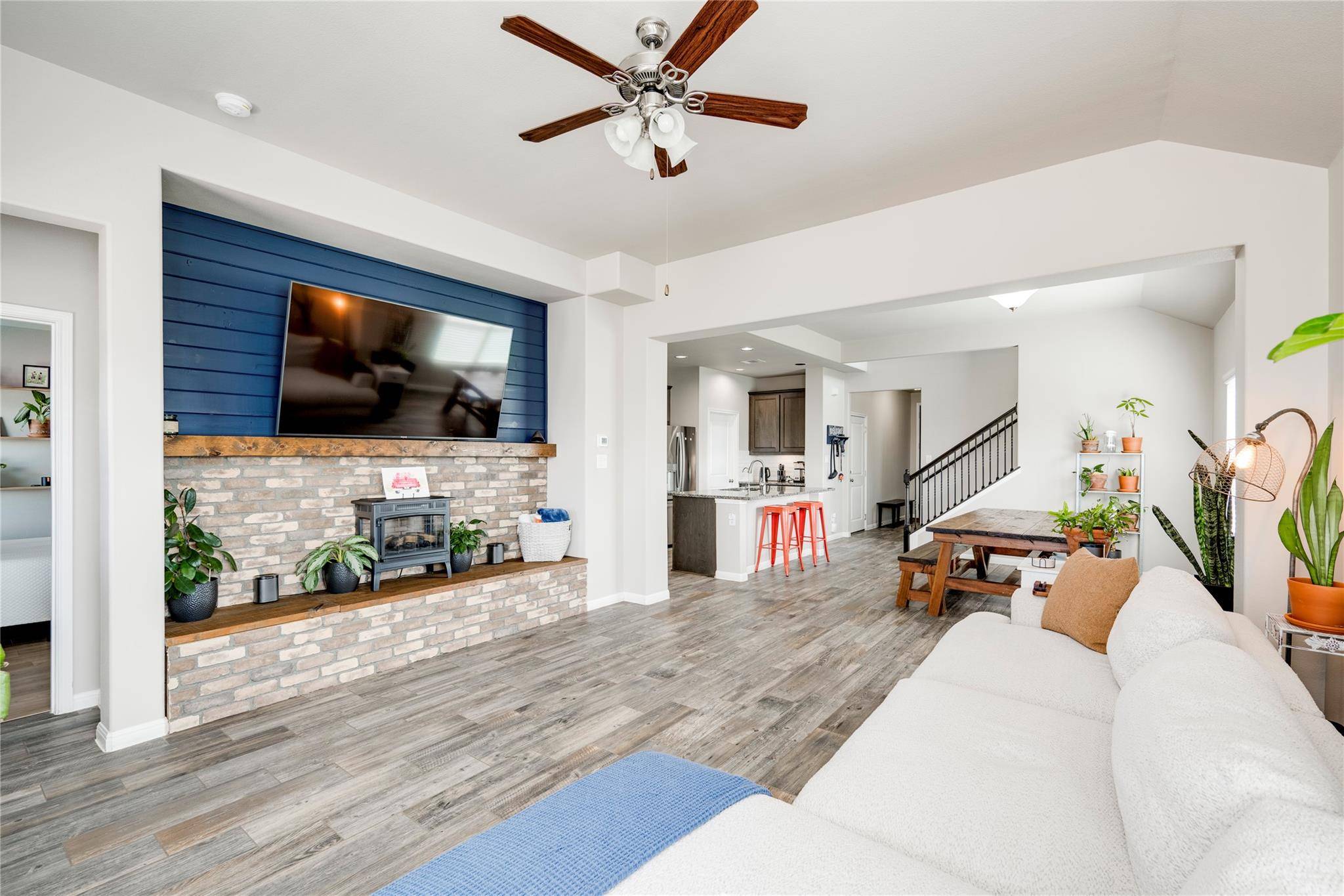 709 Tinton Falls LN, Pflugerville, TX 78660