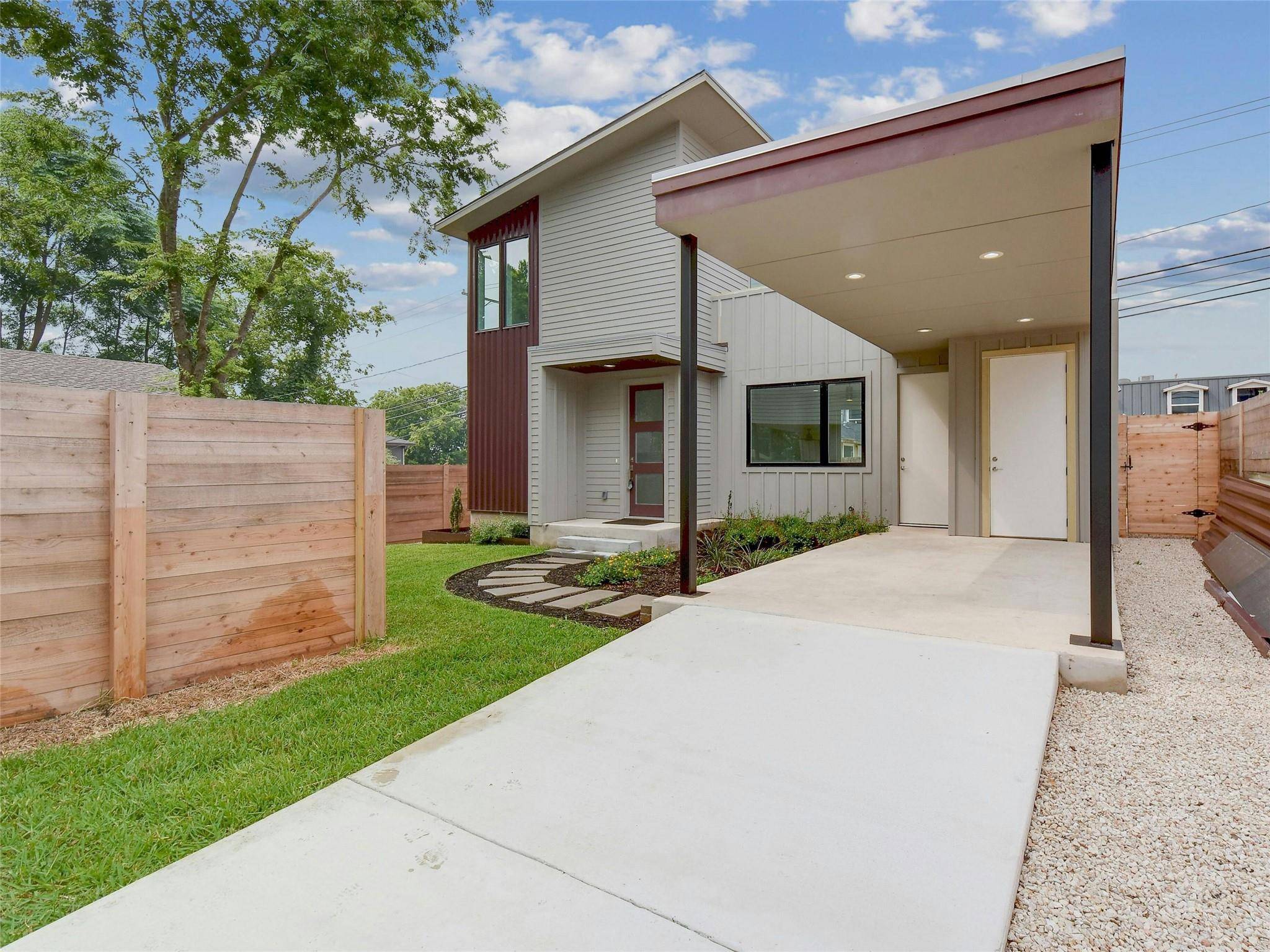 313 Blackson Ave #B, Austin, TX 78752