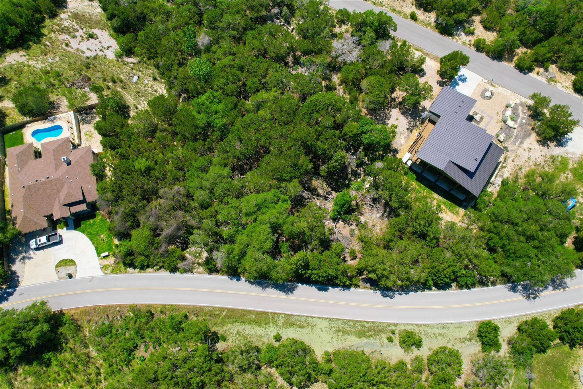 3008 Constitution DR, Lago Vista, TX 78645