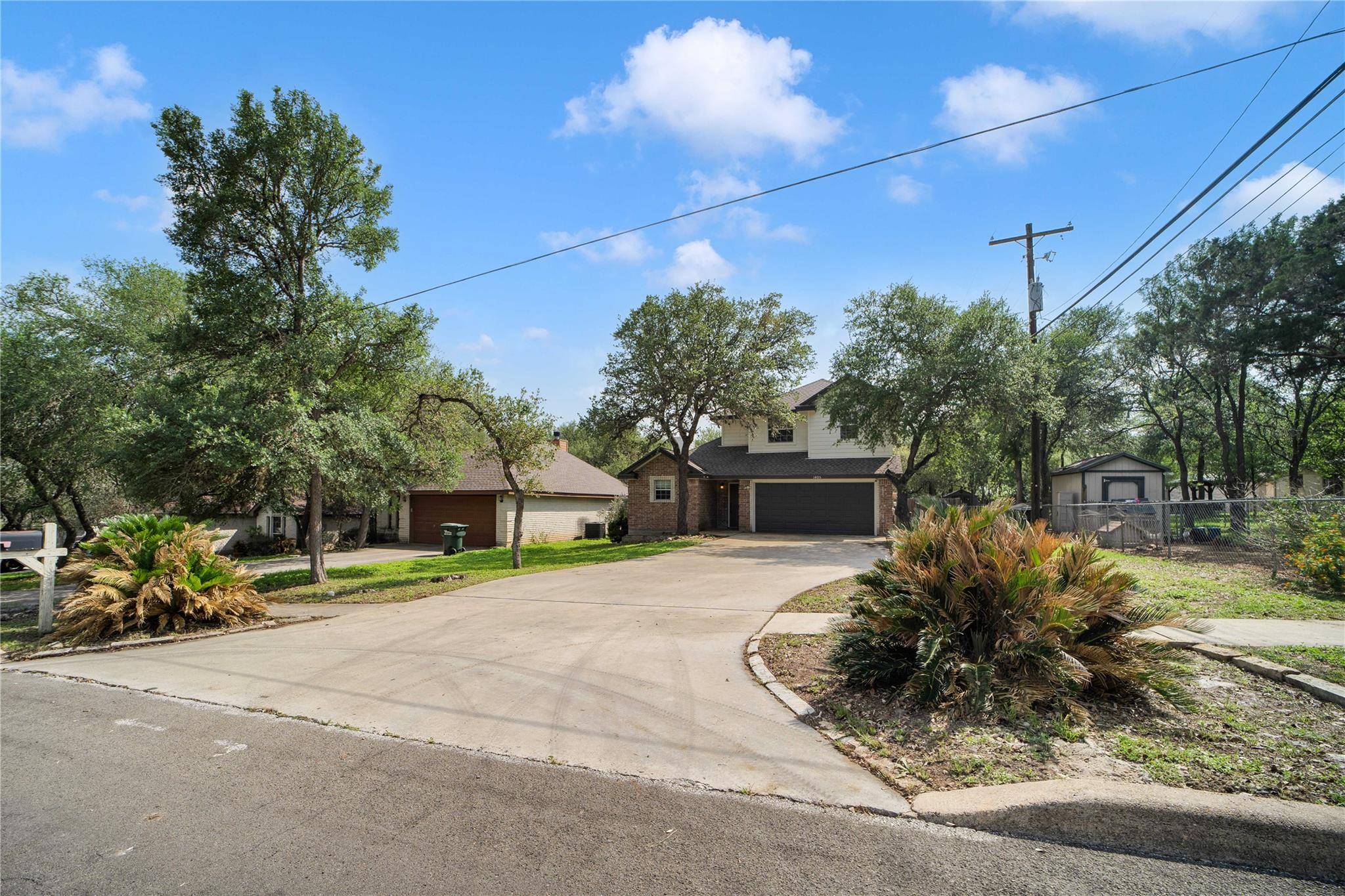 1405 Girard Ave, San Marcos, TX 78666