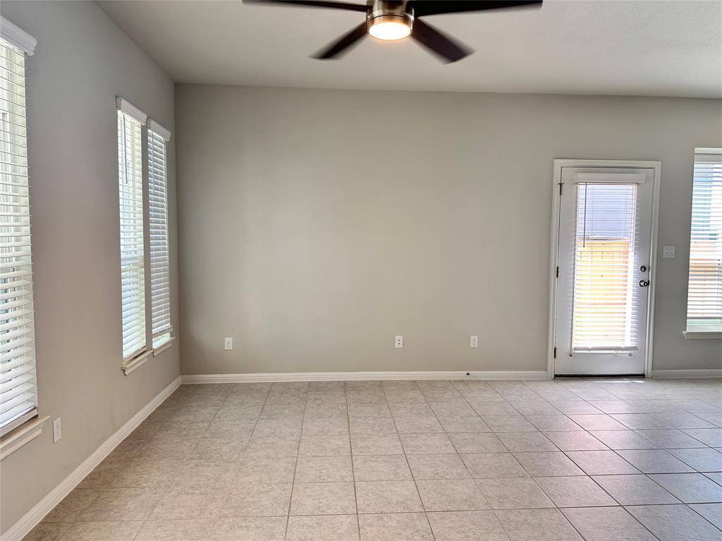 137 Rustic Glen DR, San Marcos, TX 78666
