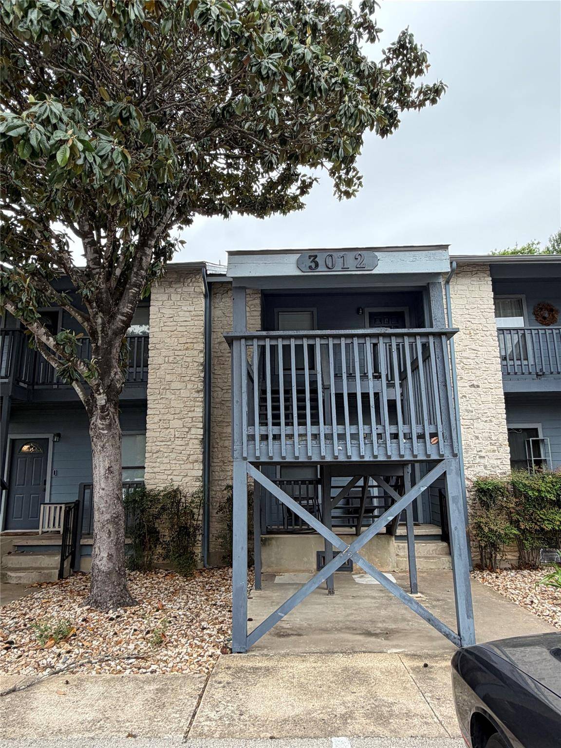 3012 Whisper Oaks LN #H, Georgetown, TX 78628