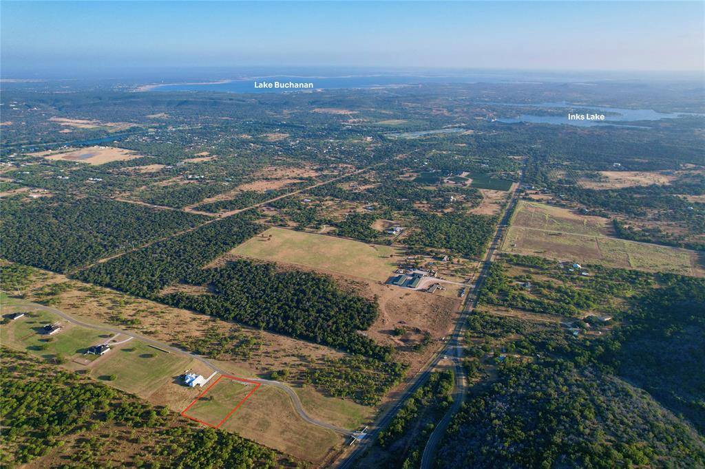 125 Lone Oak DR, Burnet, TX 78611